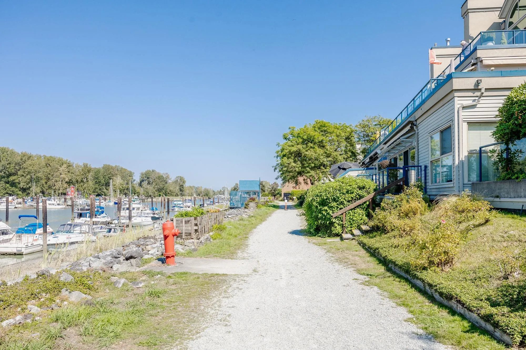 112 4743 W River Road