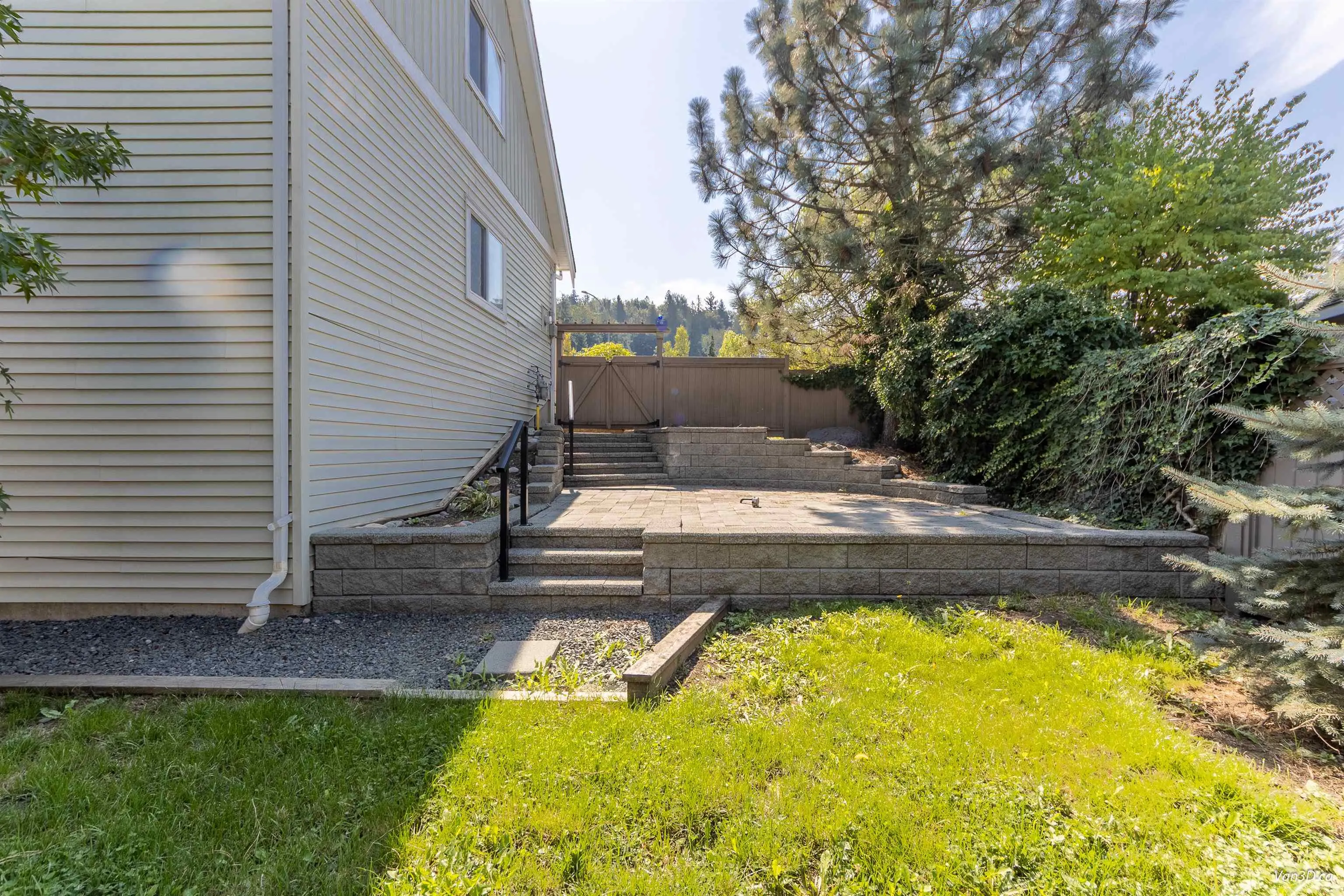 35725 Ledgeview Drive