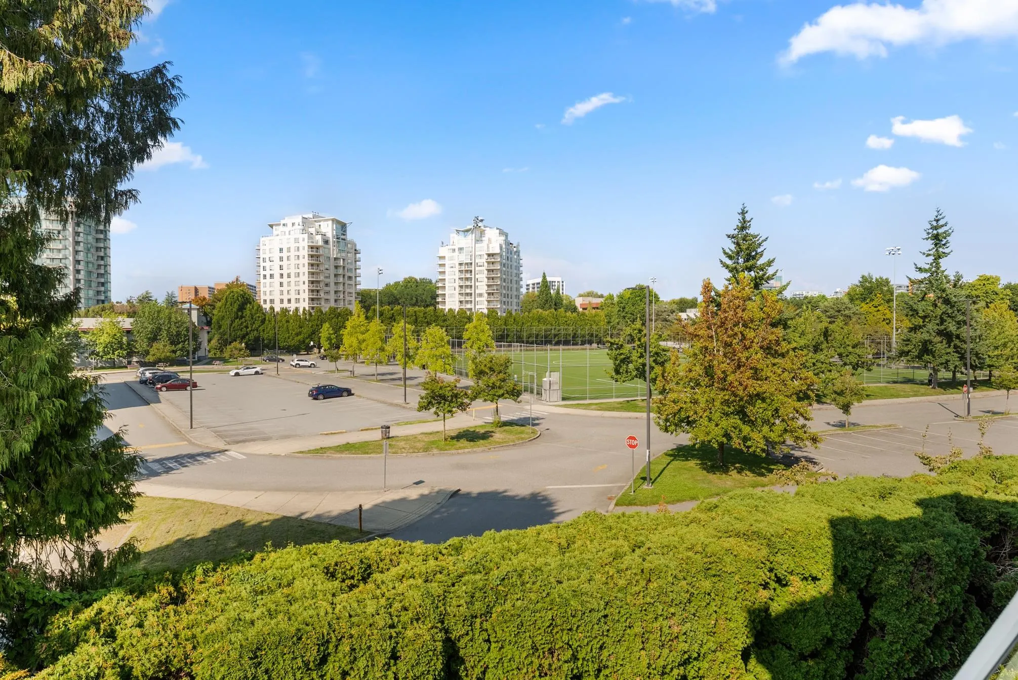 211 7251 Minoru Boulevard