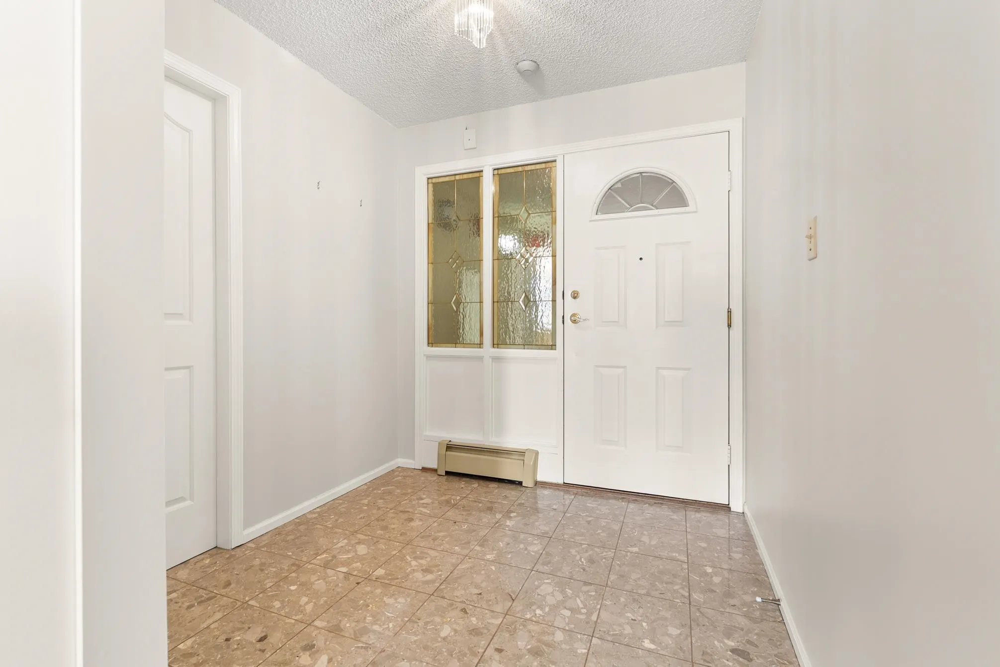 211 7251 Minoru Boulevard