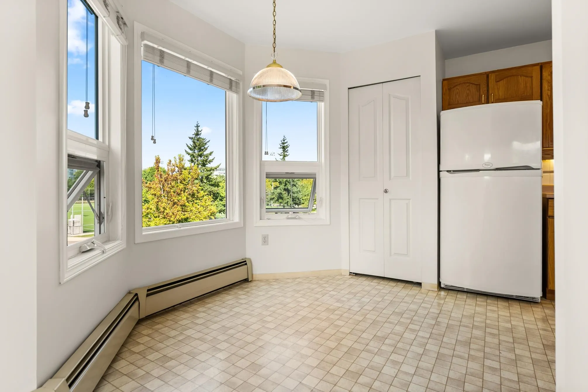 211 7251 Minoru Boulevard