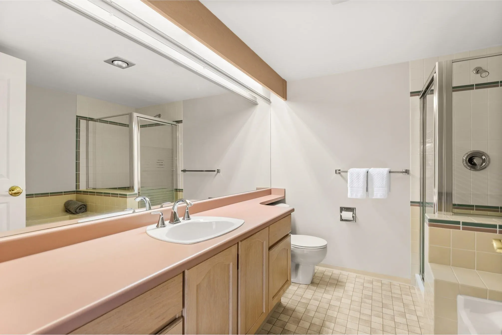 211 7251 Minoru Boulevard