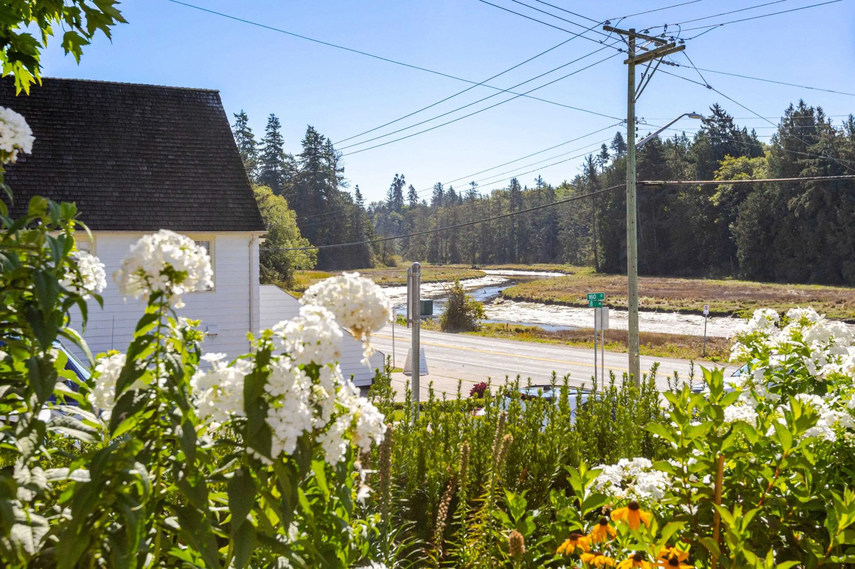 3 15989 Marine Drive