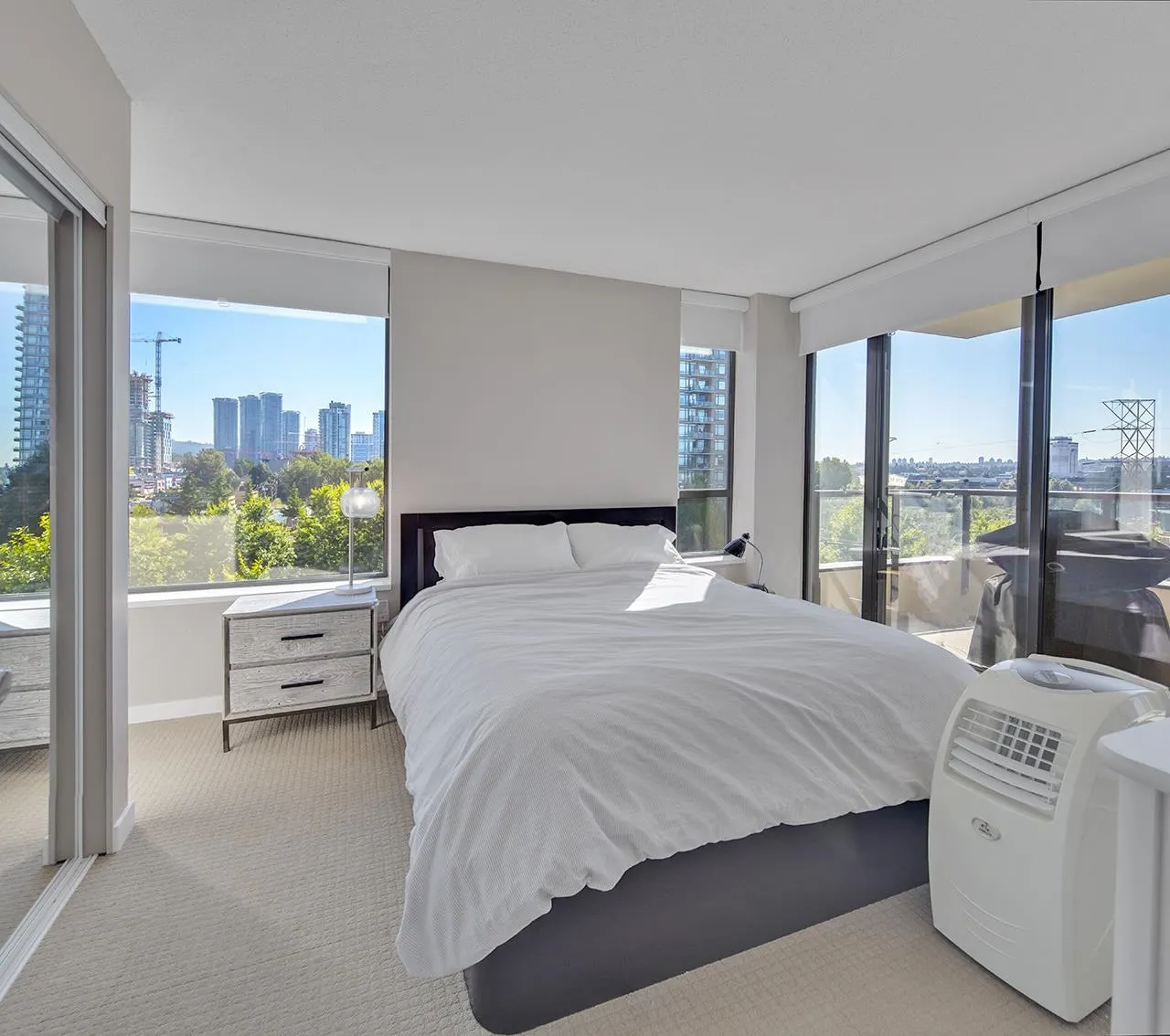 806 4178 Dawson Street