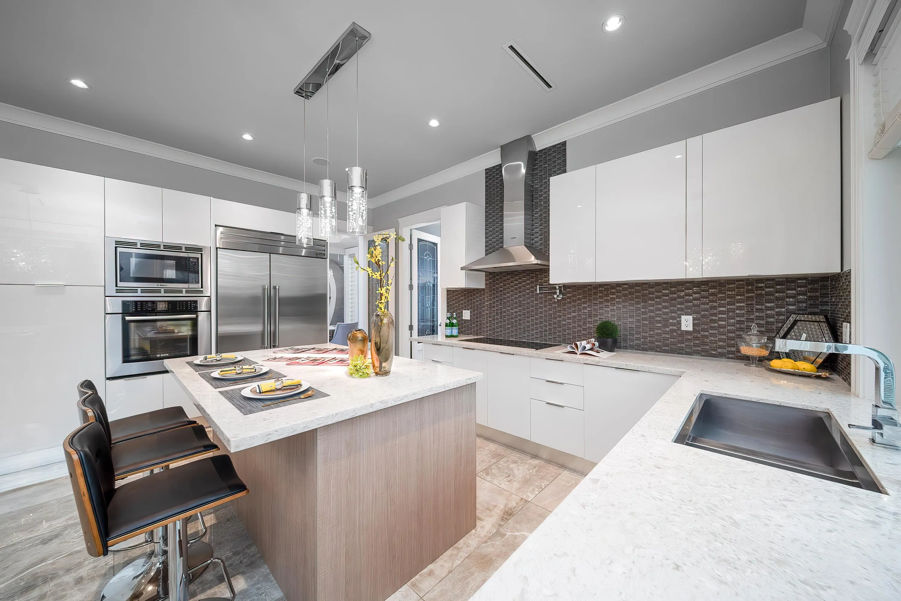 7673 Dampier Drive