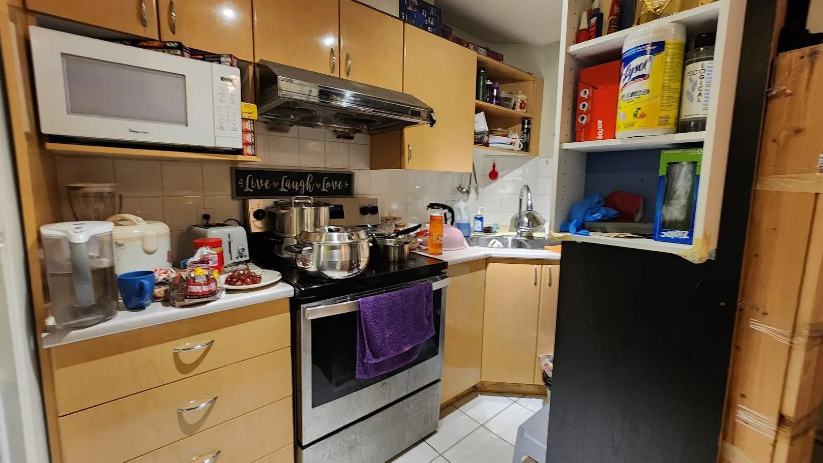 423 2238 Kingsway