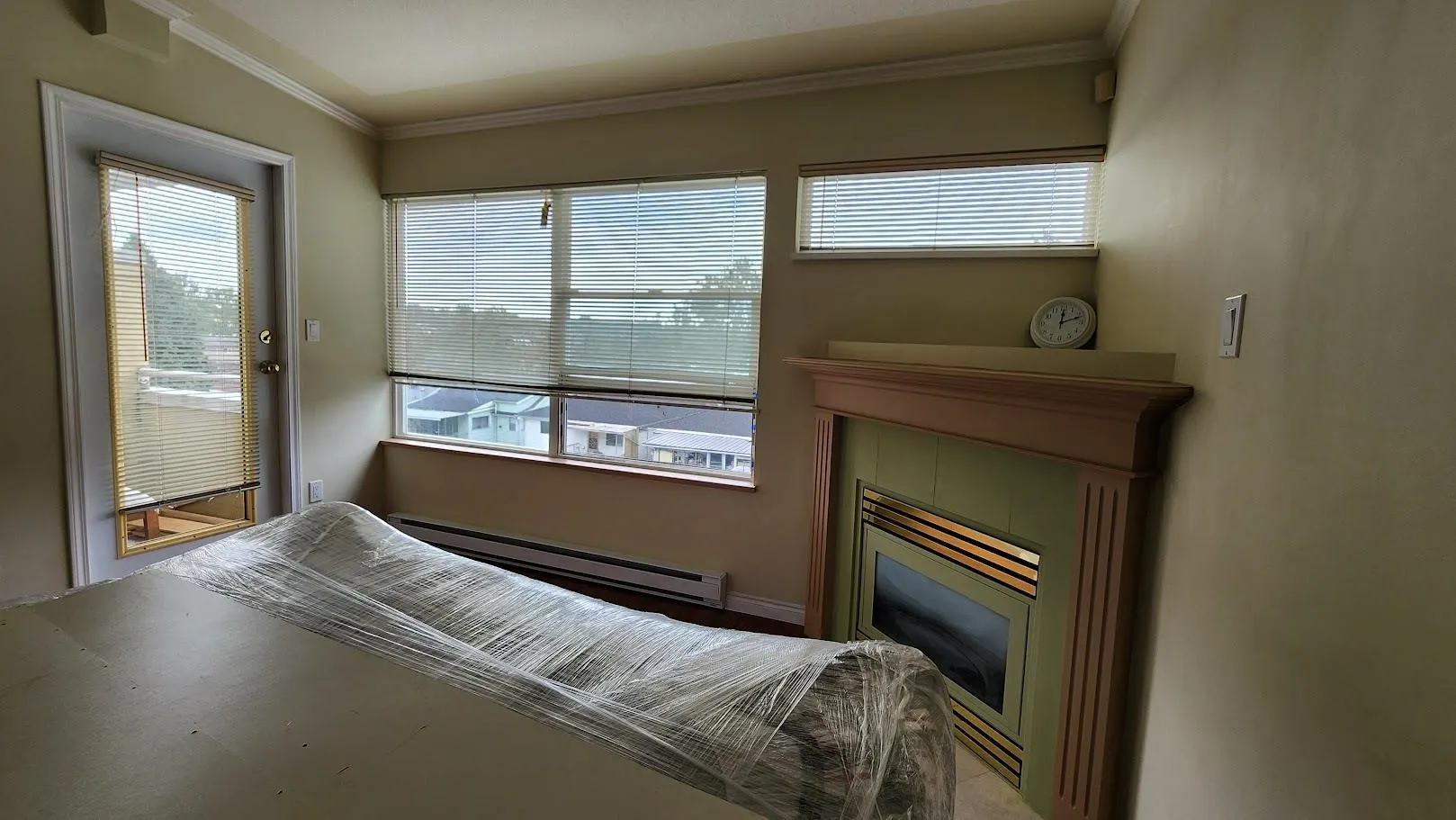 423 2238 Kingsway