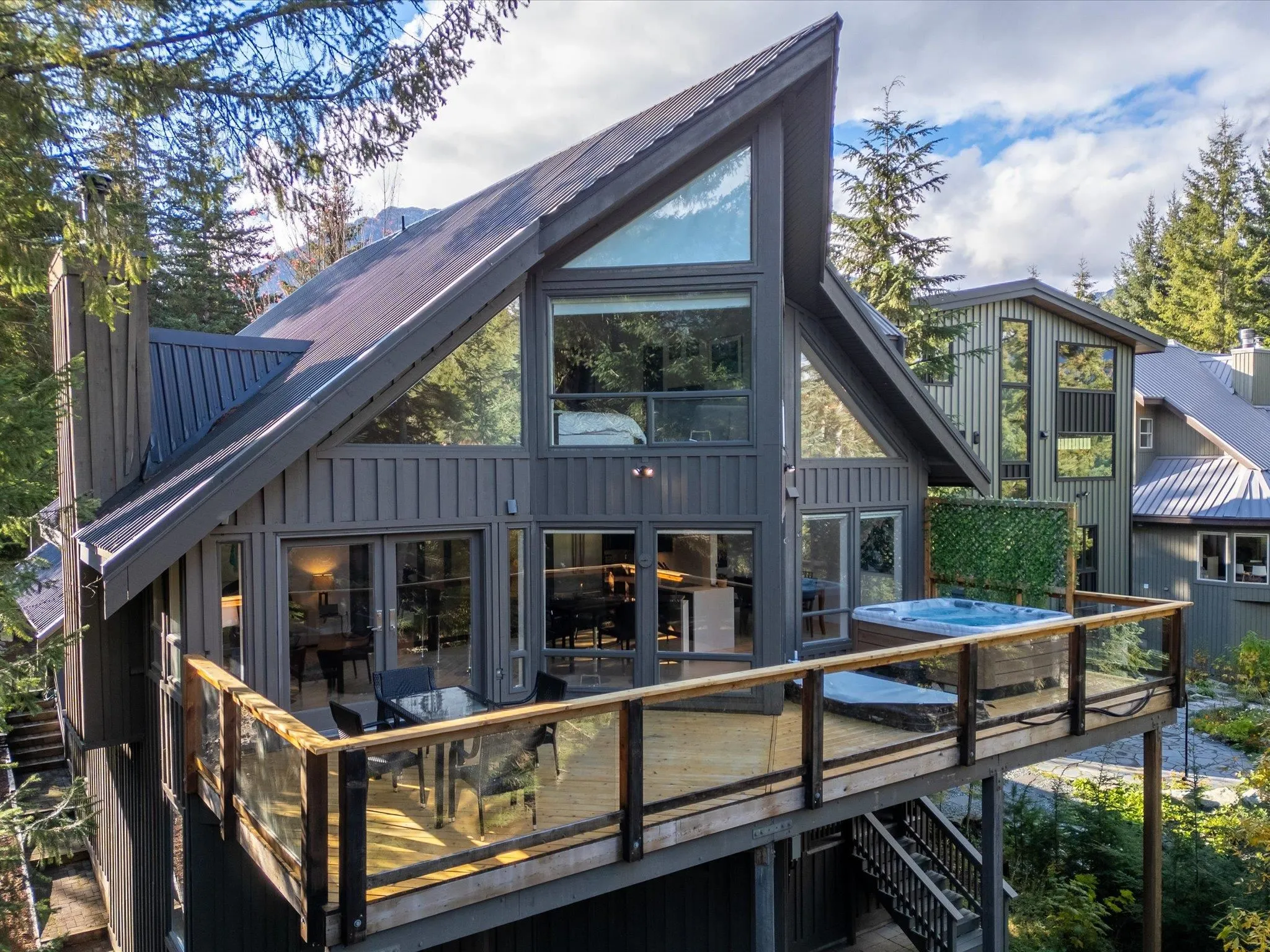 6252 Palmer Drive