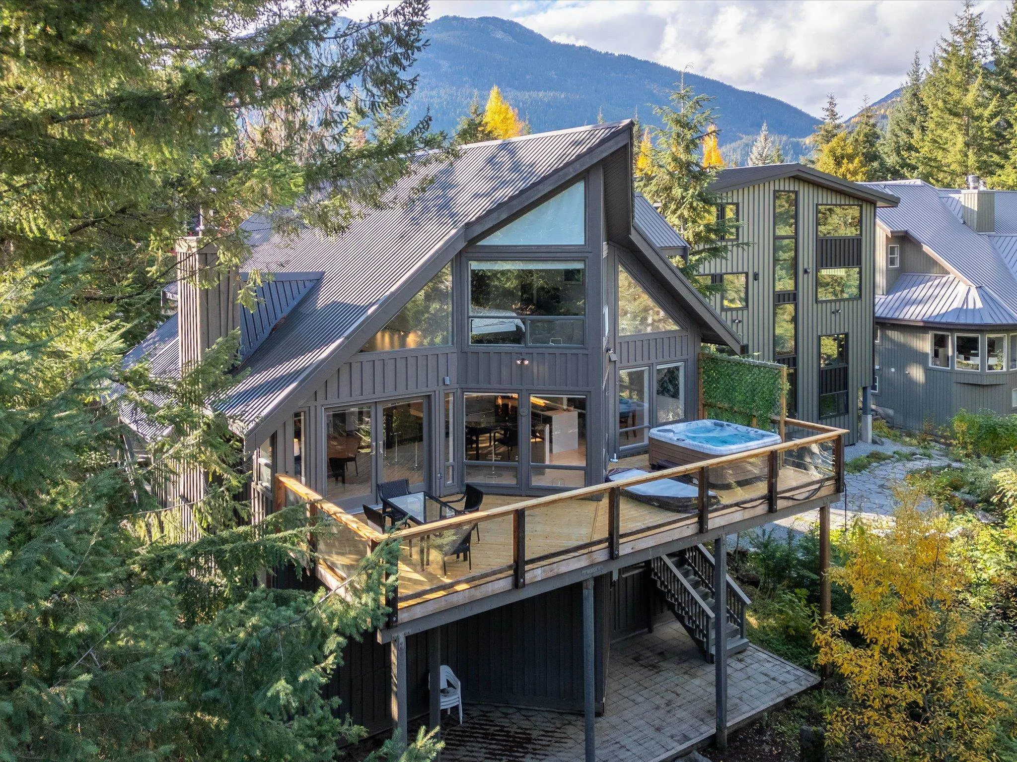6252 Palmer Drive