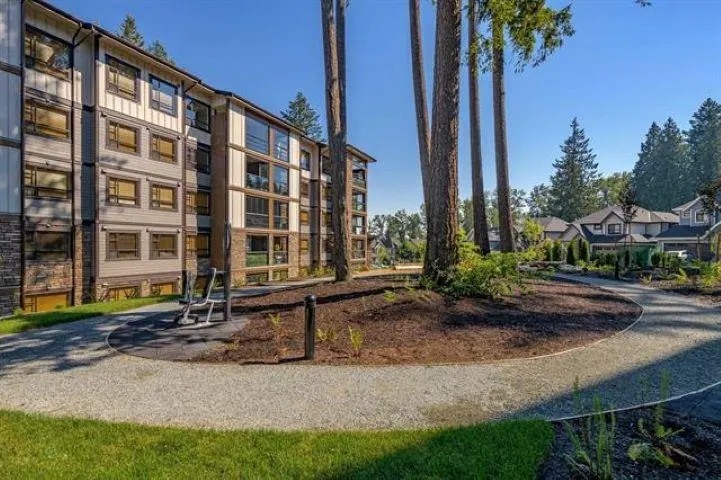 110 14588 Mcdougall Drive