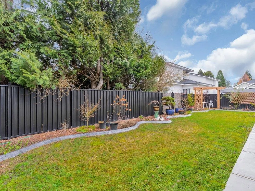 3771 Bowen Drive