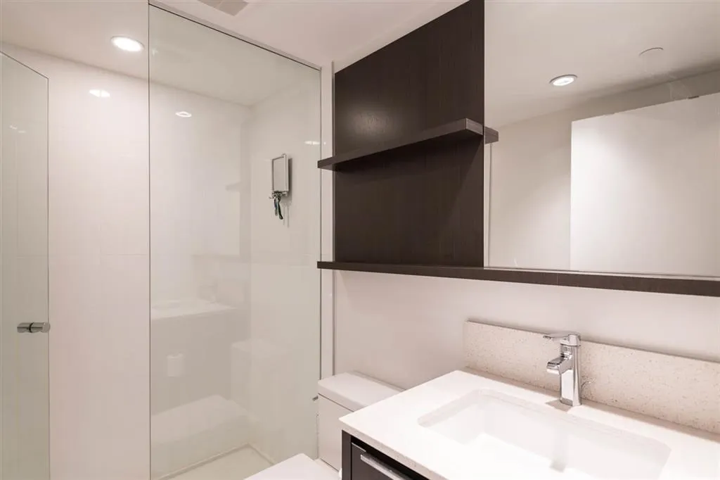 542 W 7th Avenue