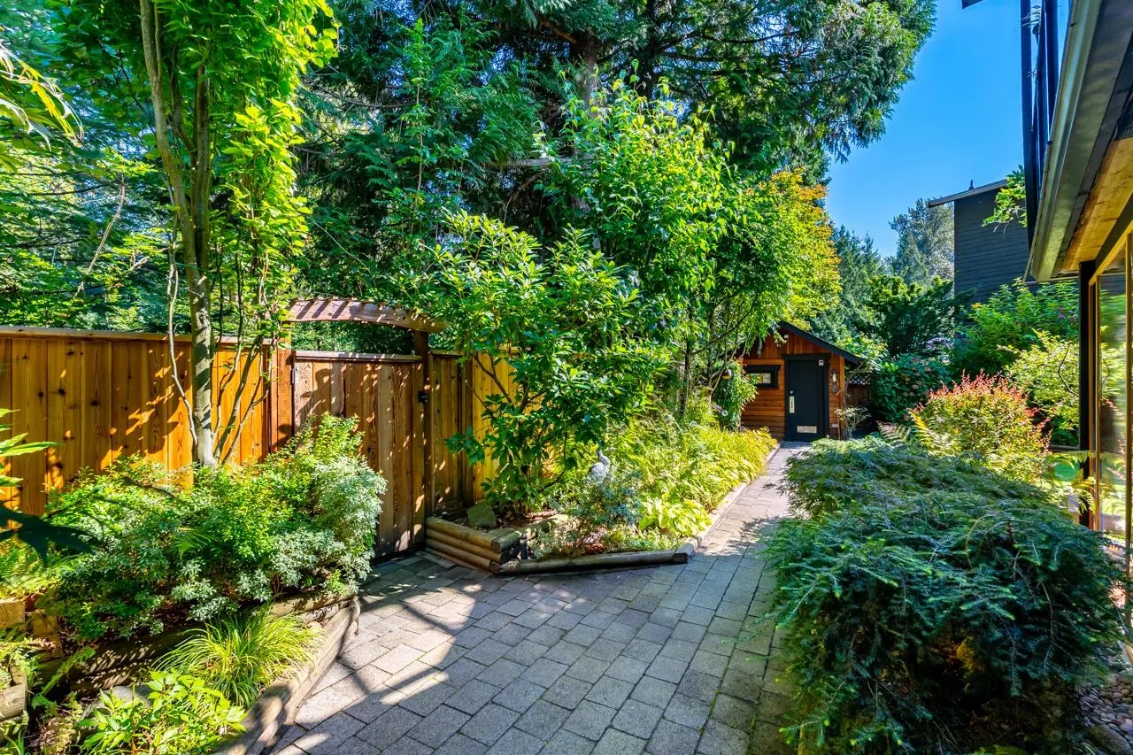 2674 Sparrow Court