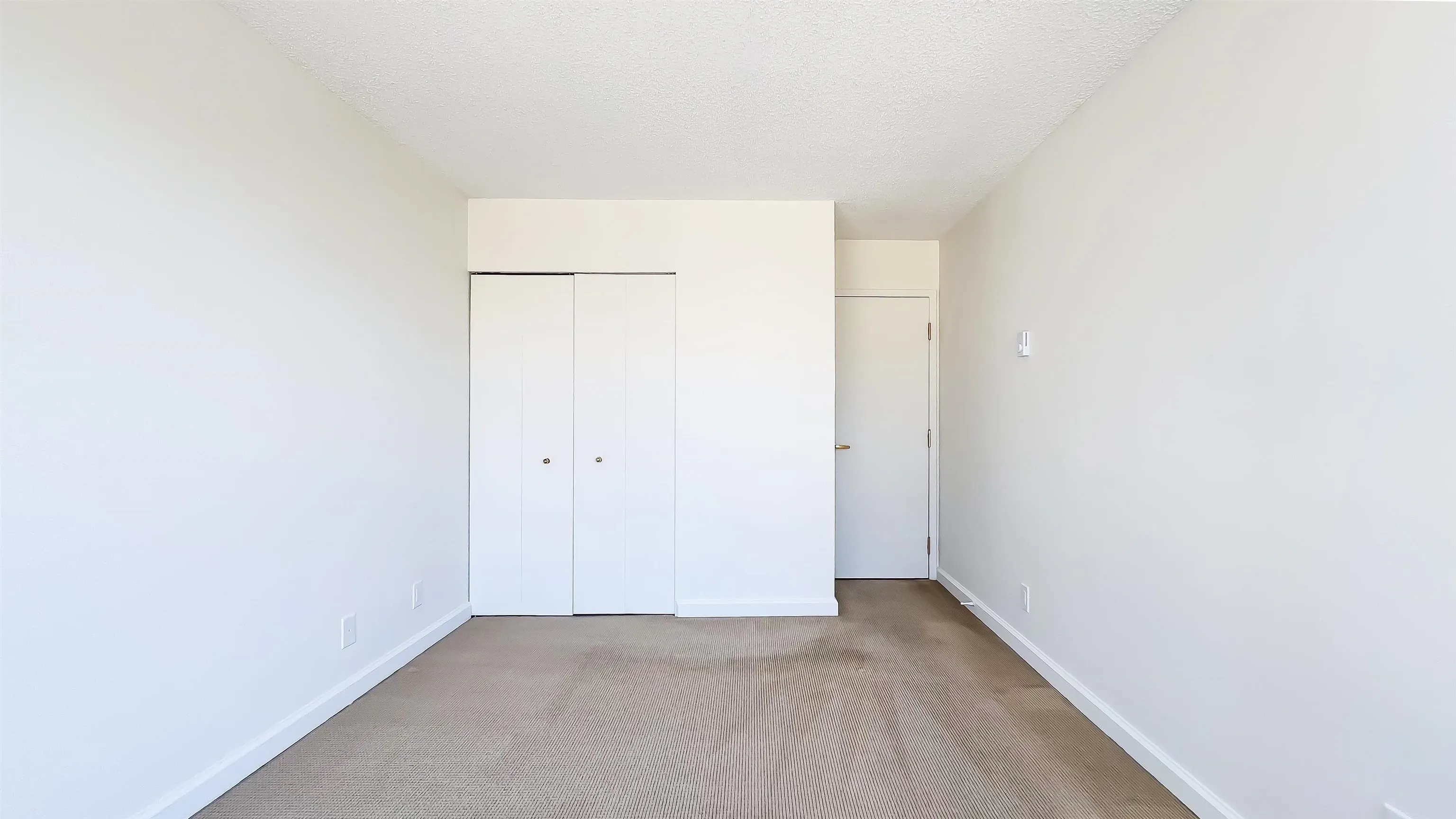 101 1450 Pennyfarthing Drive
