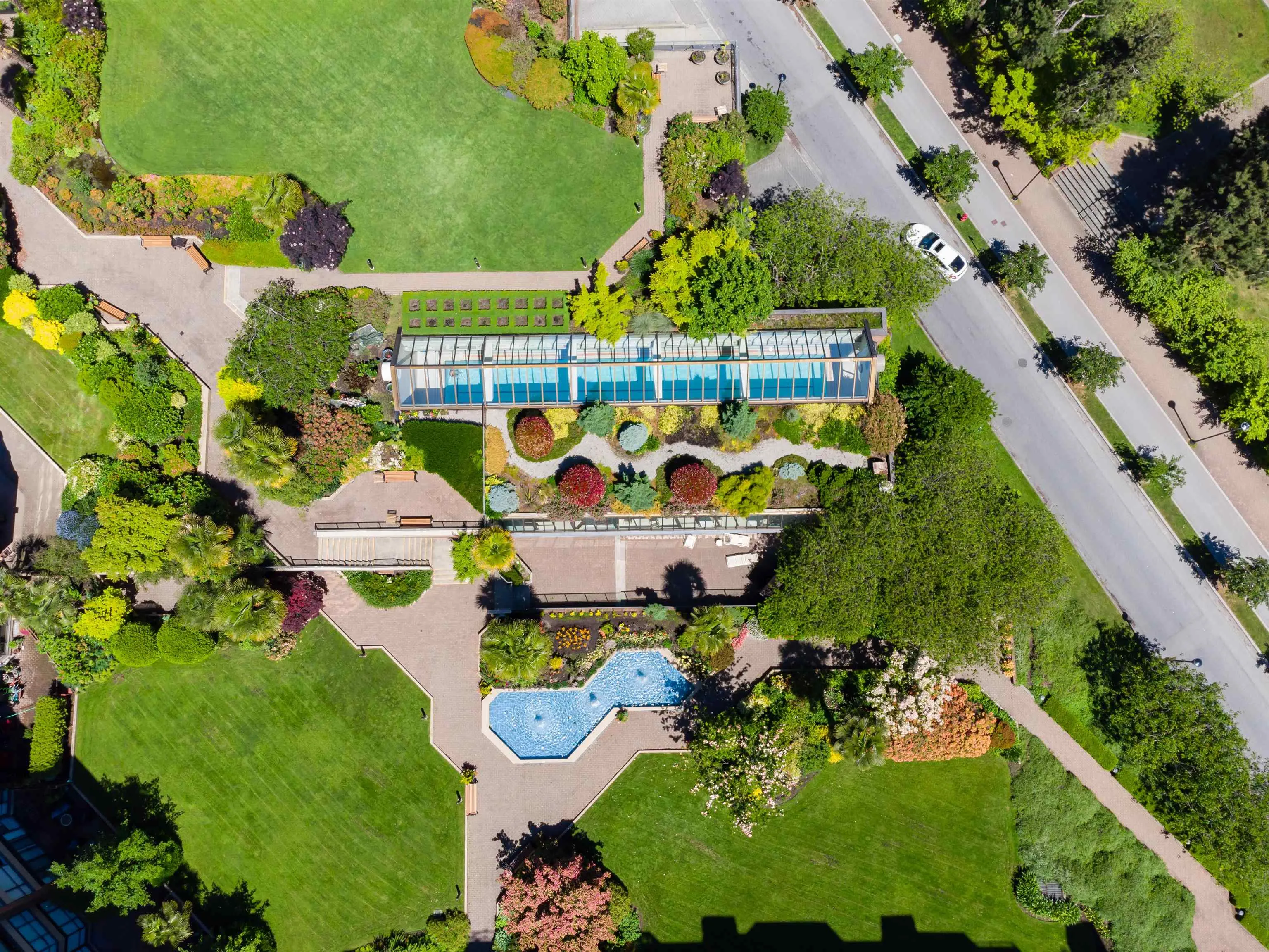 101 1450 Pennyfarthing Drive