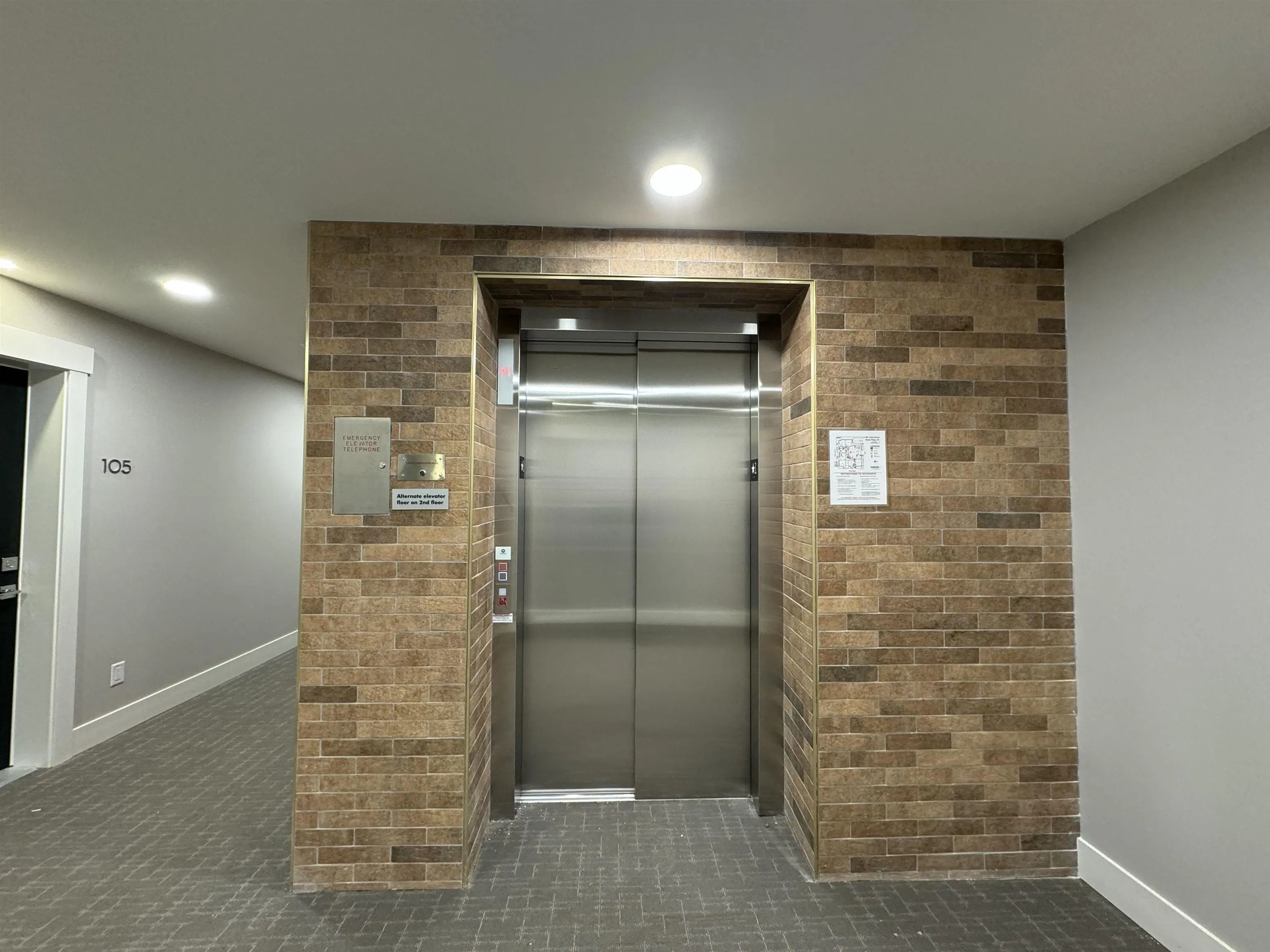 204 11907 223 St