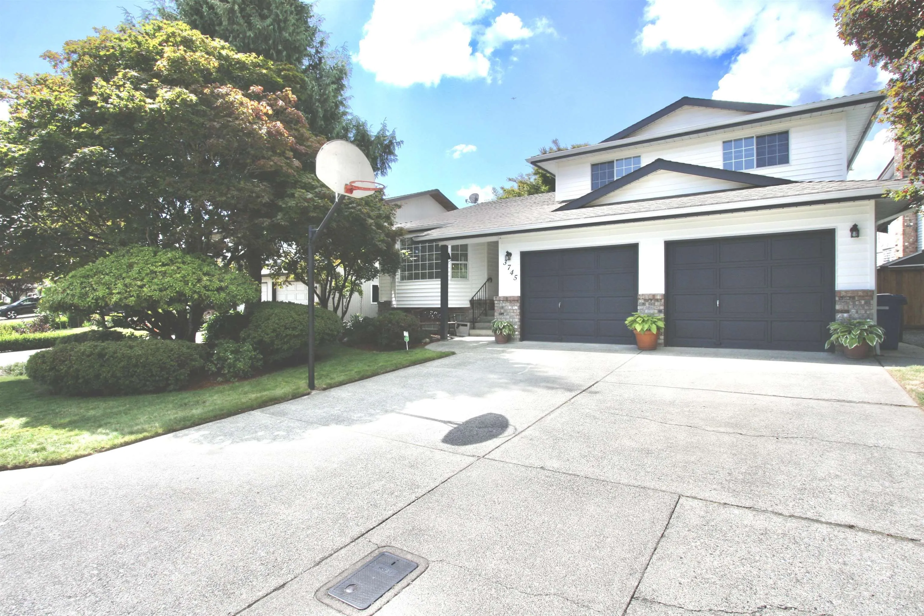 3745 Squamish Crescent