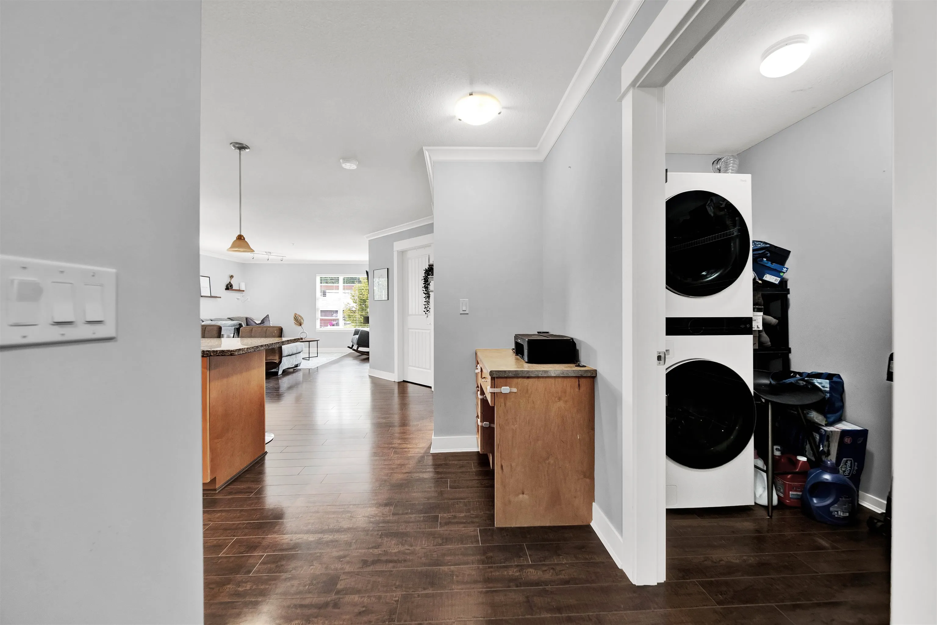 209 2955 Diamond Crescent