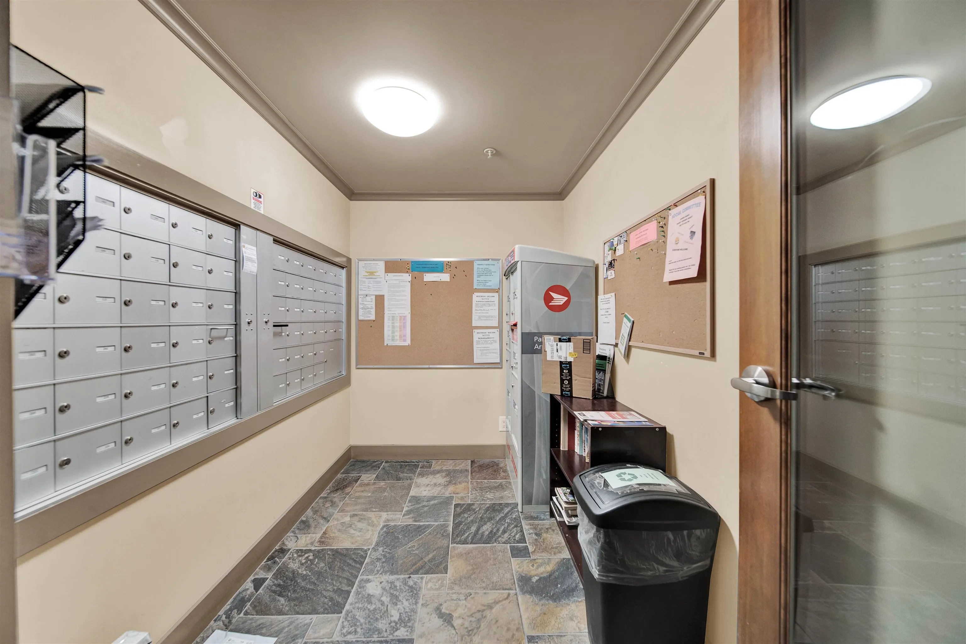 209 2955 Diamond Crescent