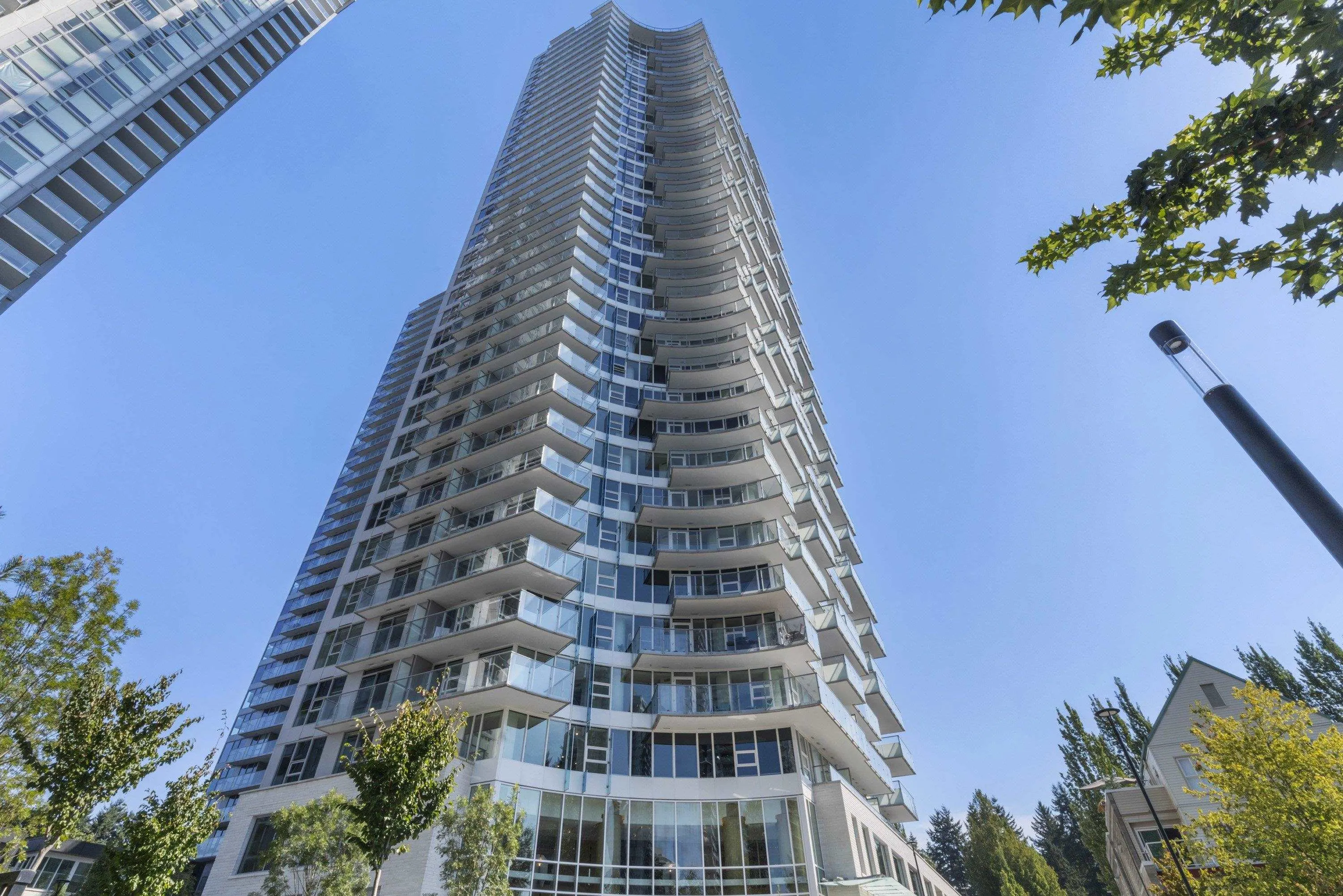 408 13768 100 Avenue
