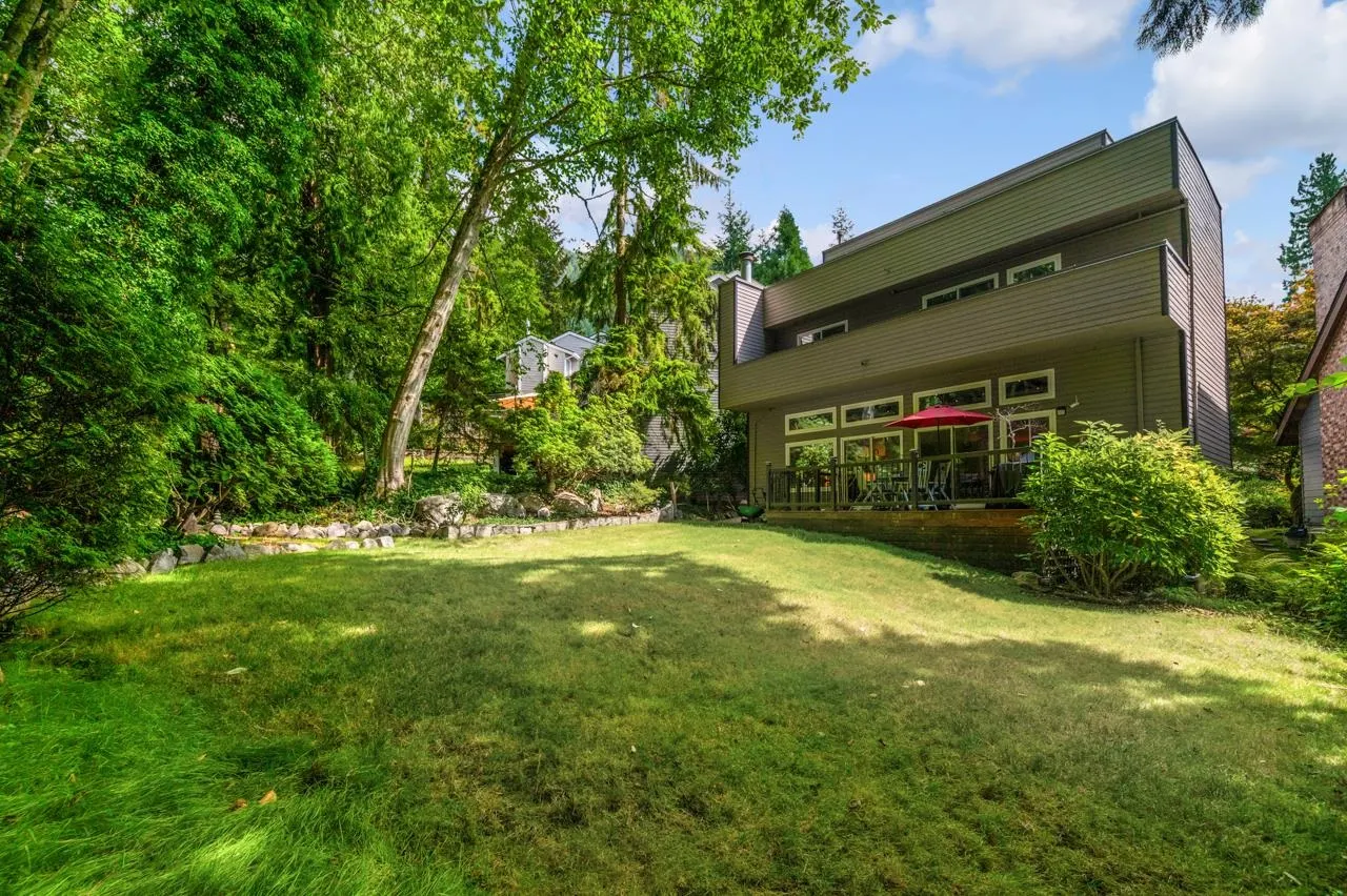 5655 White Pine Lane