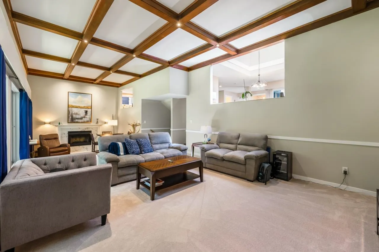 5655 White Pine Lane
