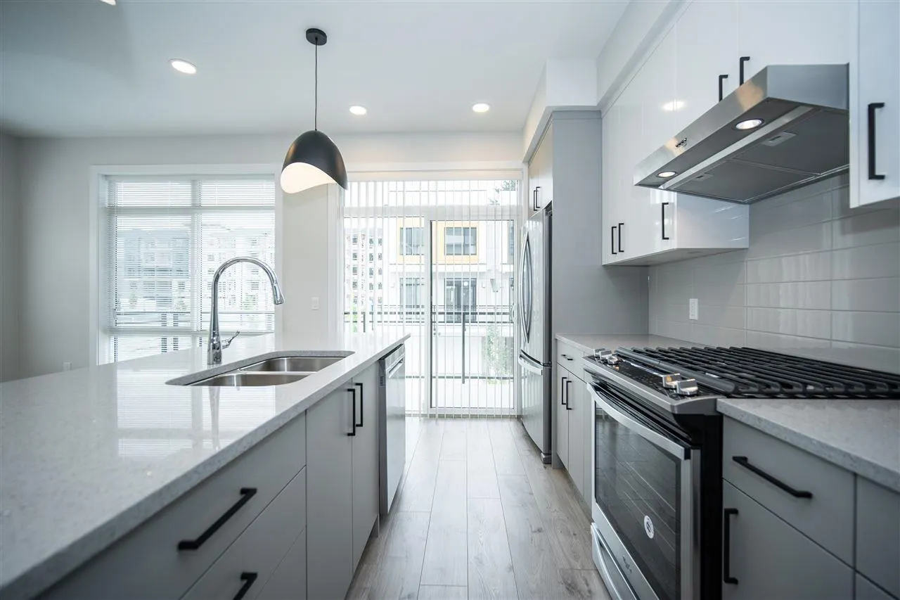 225 46150 Thomas Road