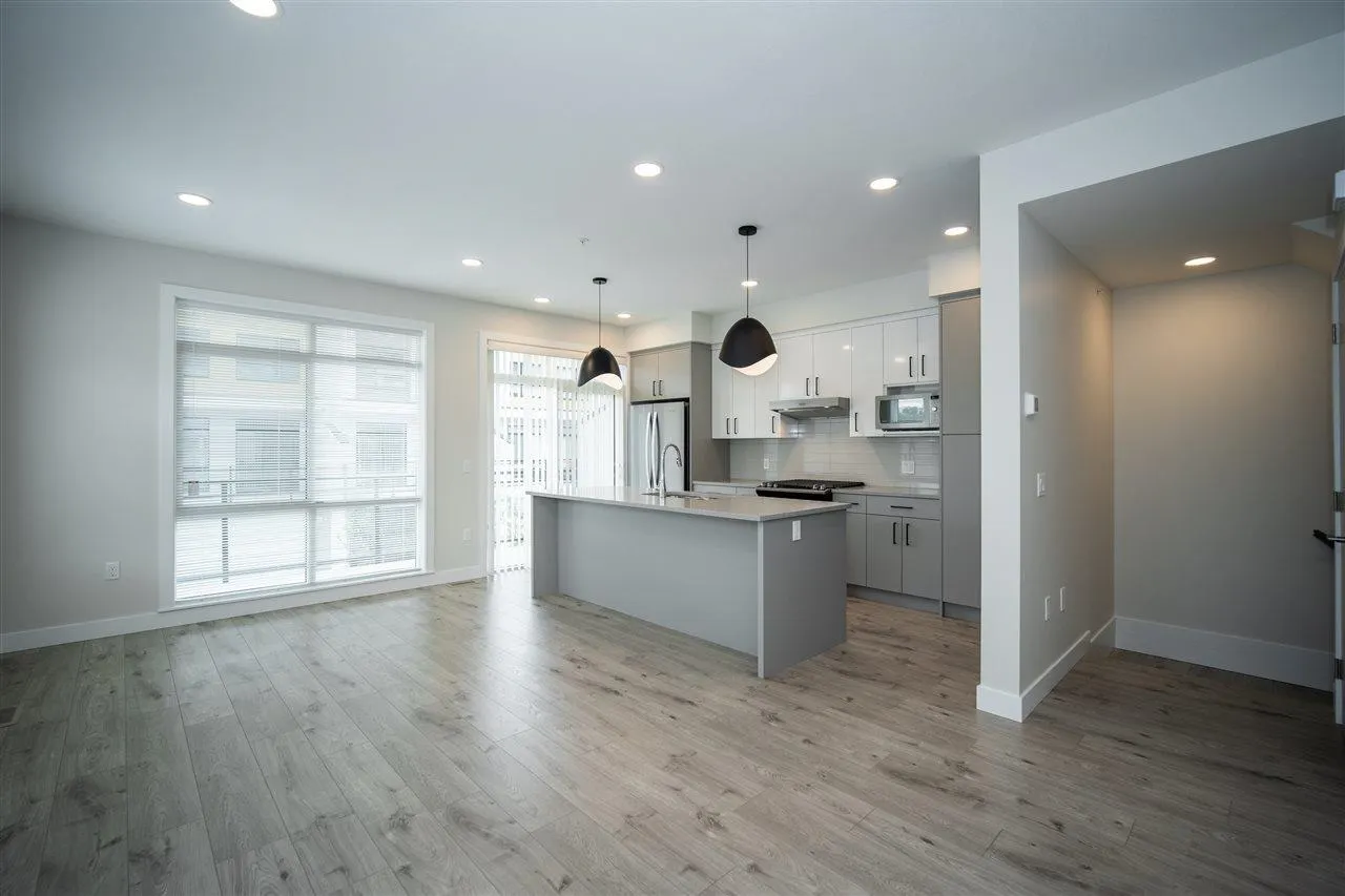 225 46150 Thomas Road