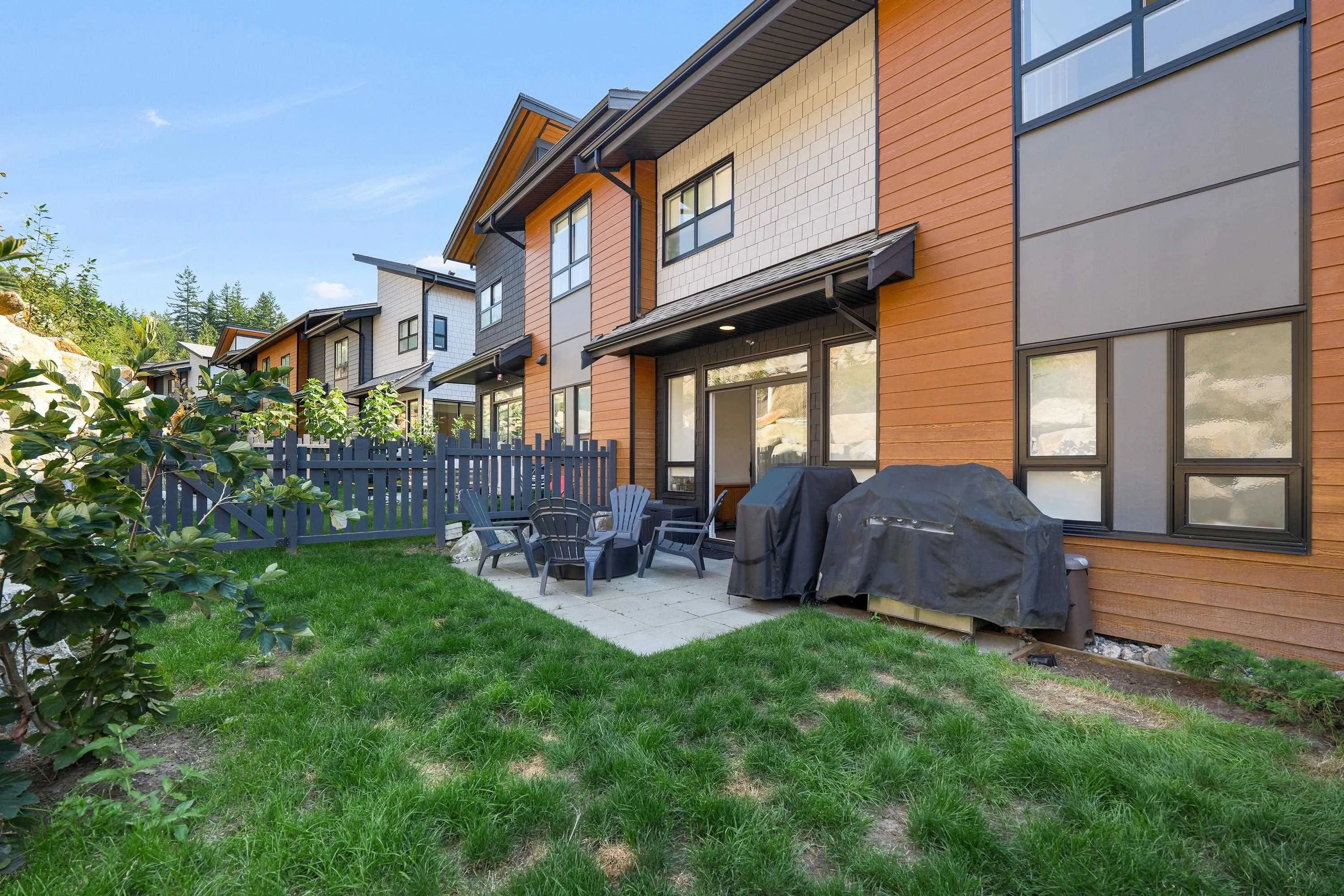 41224 Highline Place