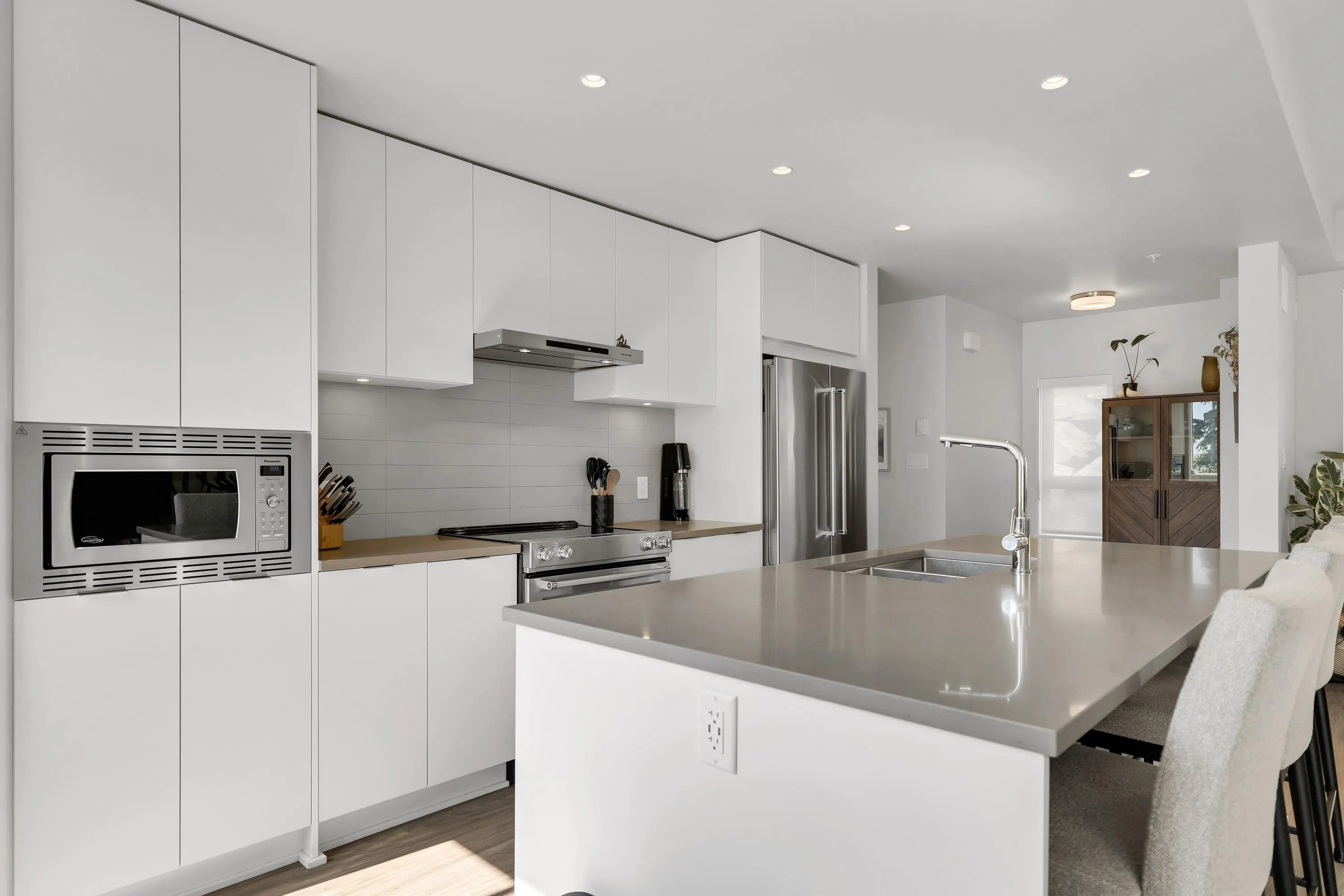 41224 Highline Place