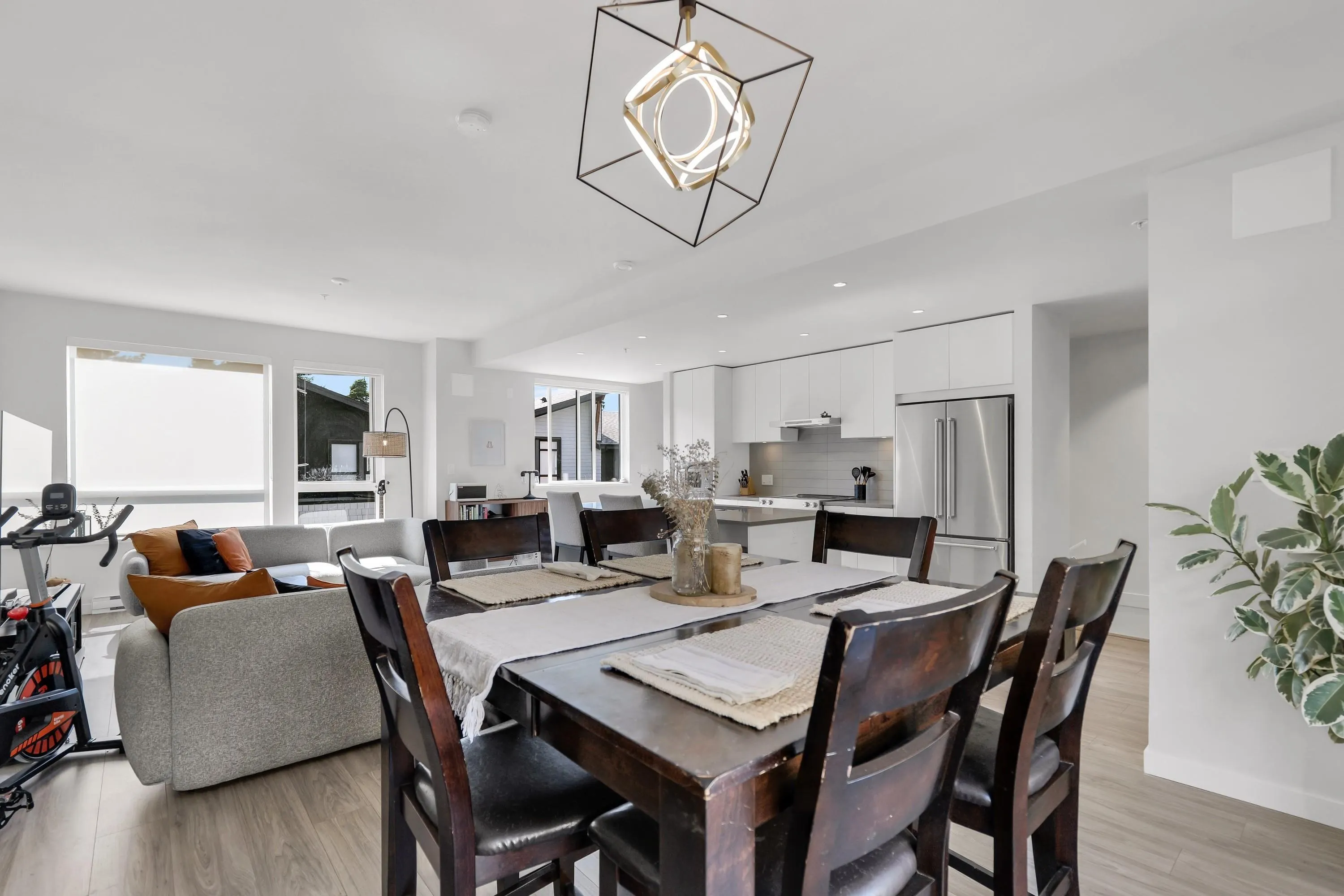 41224 Highline Place