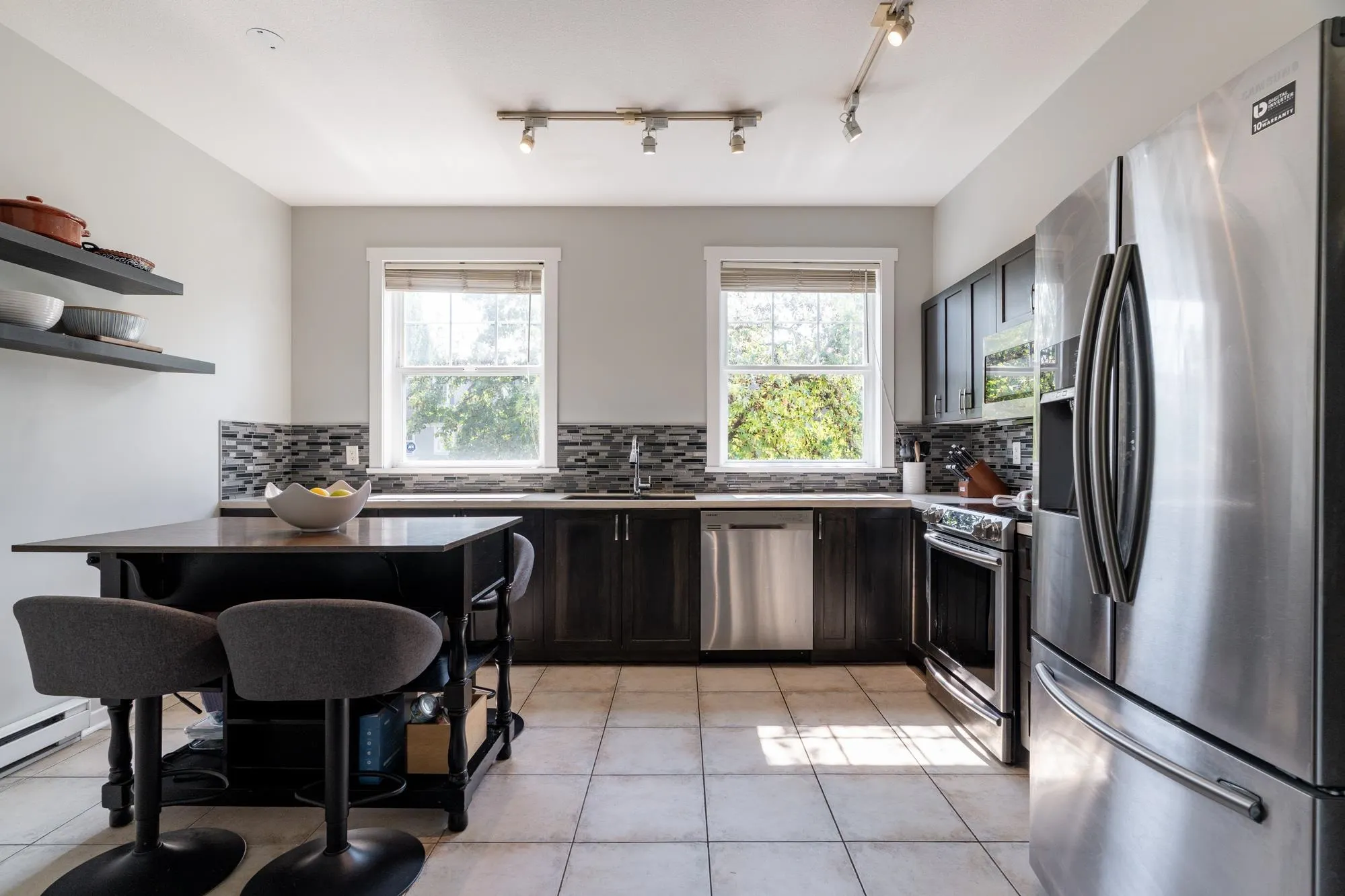 34 11067 Barnston View Road