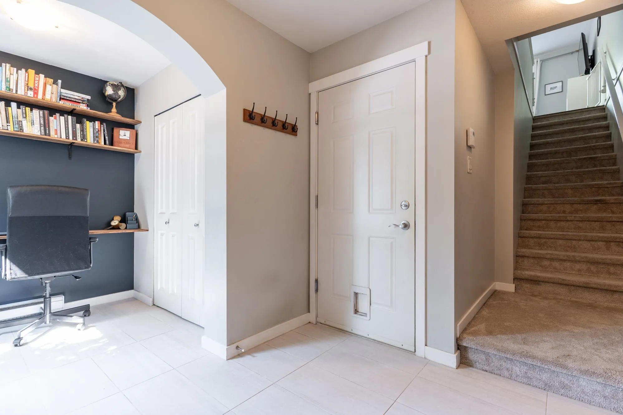 34 11067 Barnston View Road