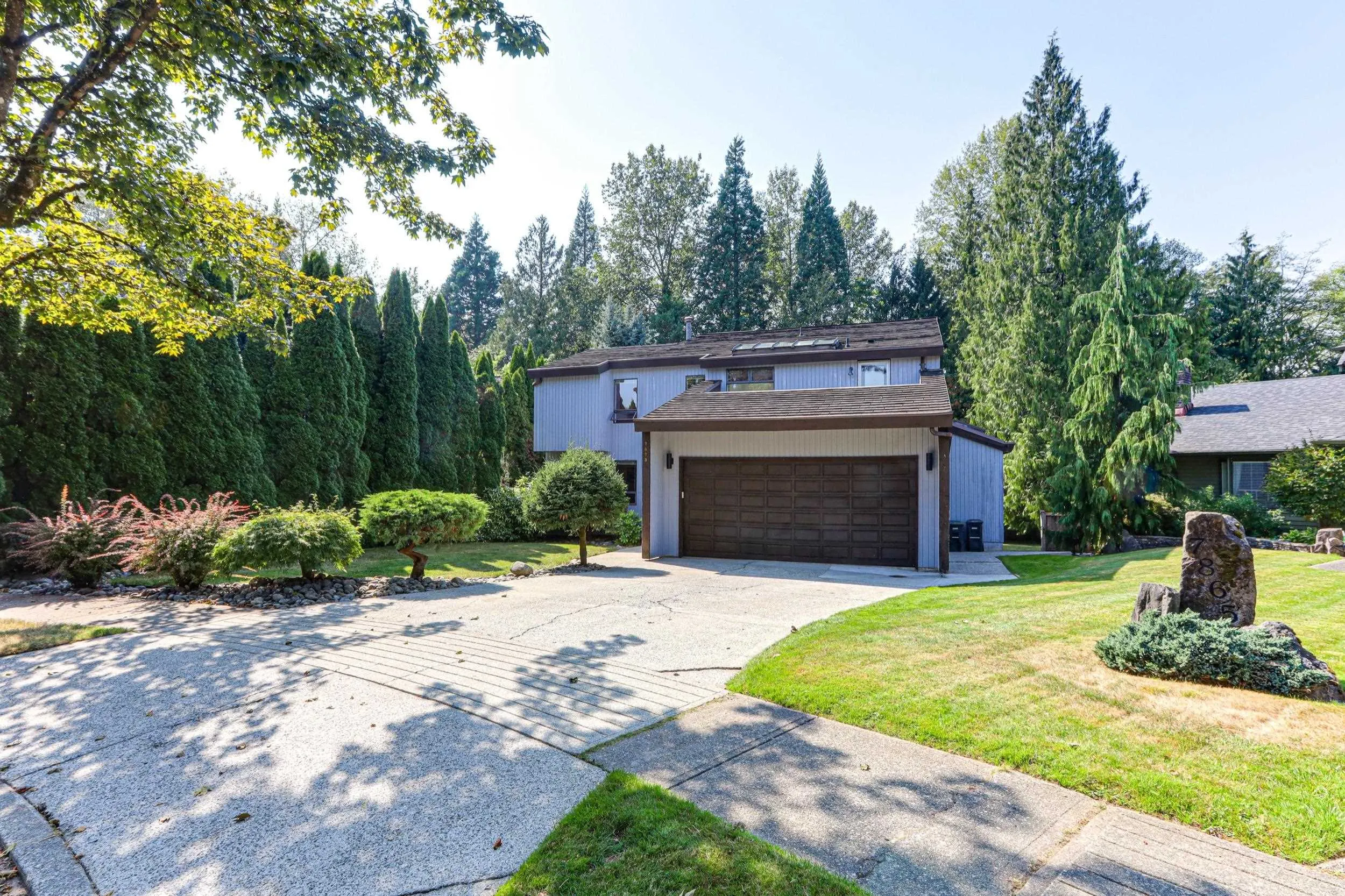 7873 Woodhurst Drive