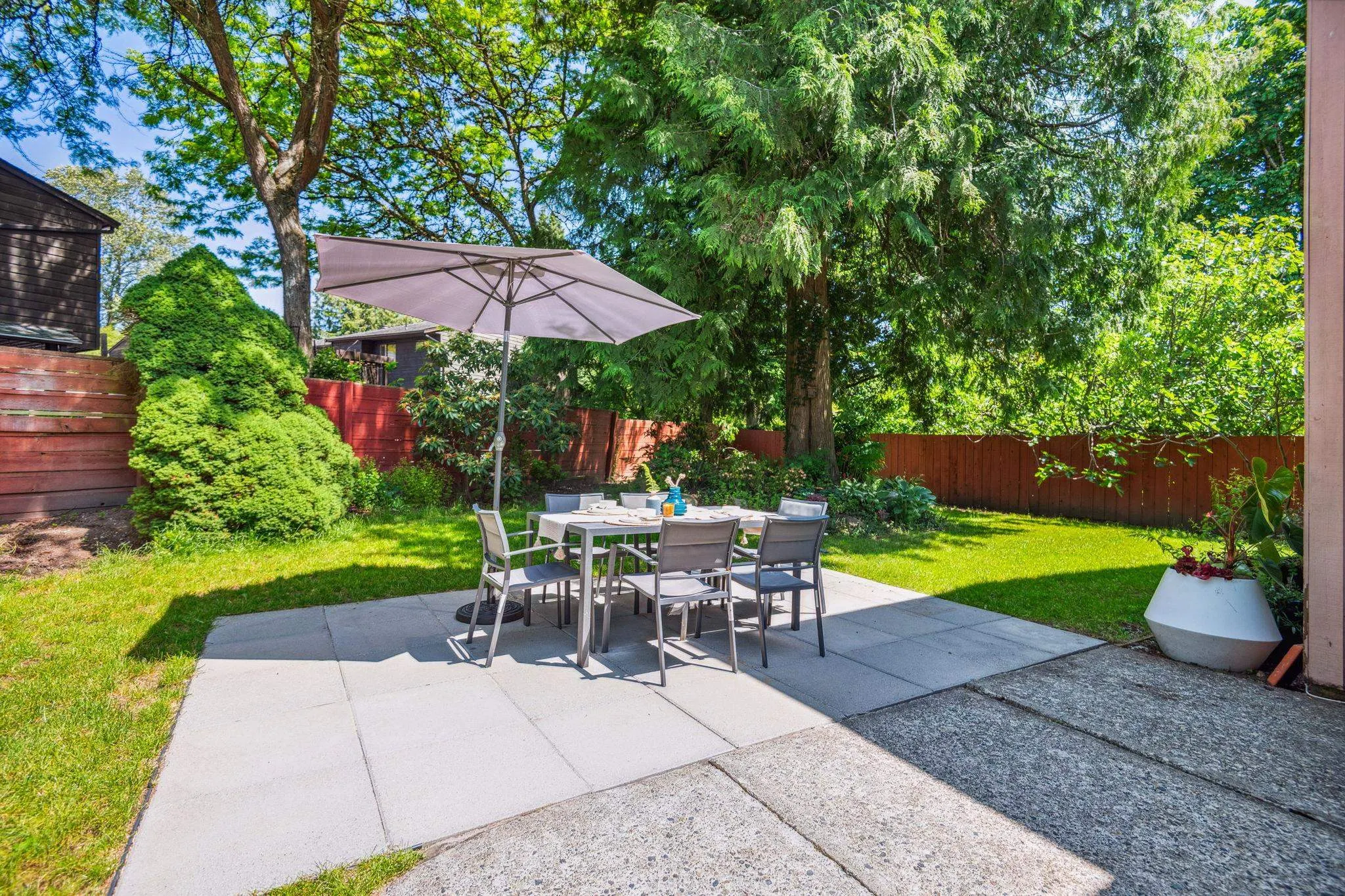 7766 Munroe Crescent