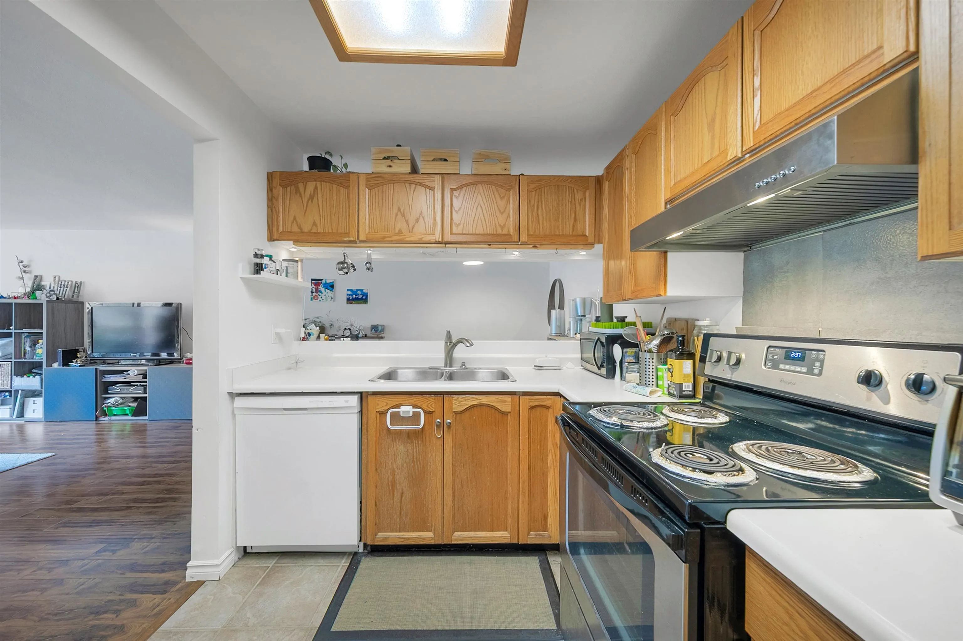 101 1167 Pipeline Road