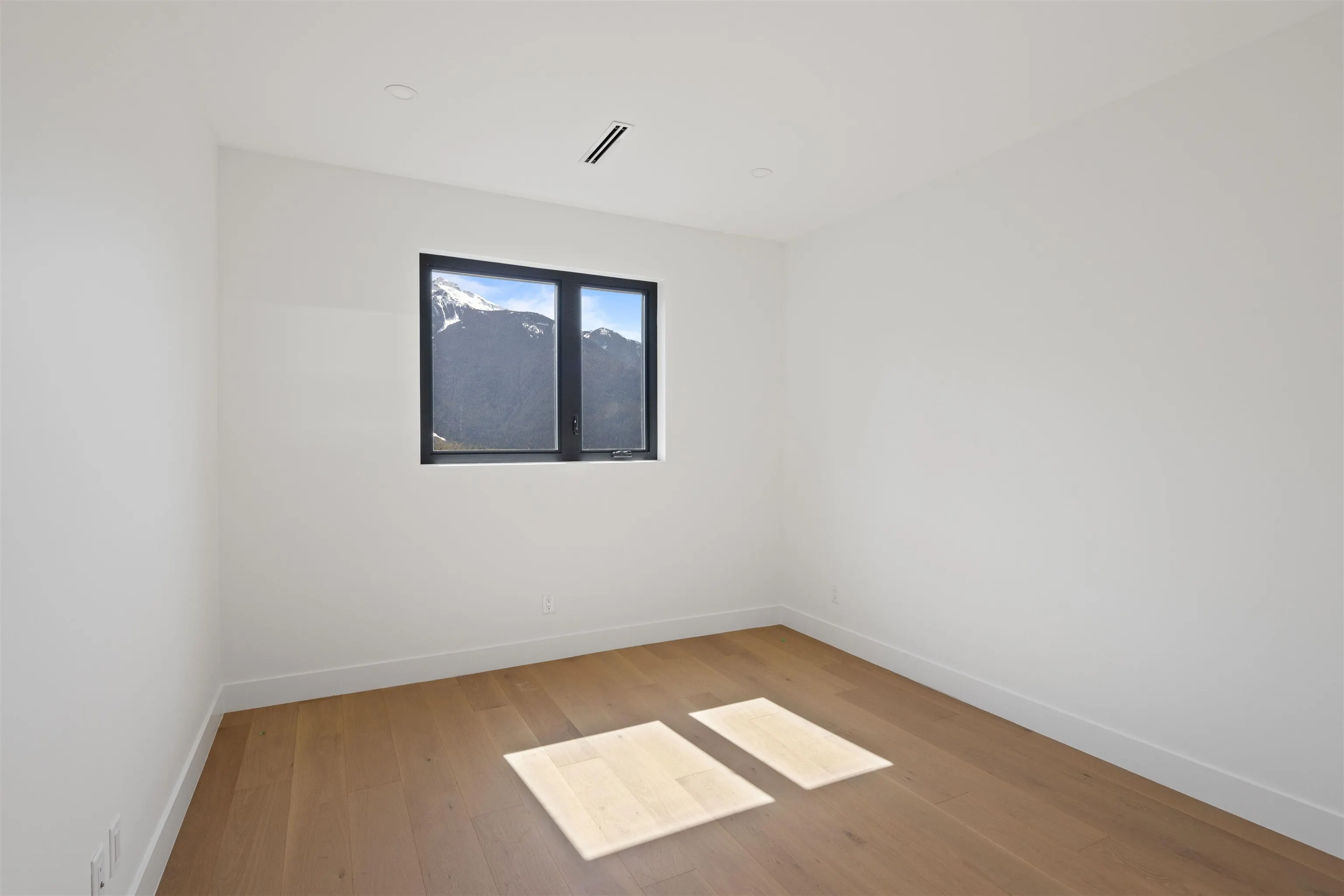 1608 Sisqa Peak Drive