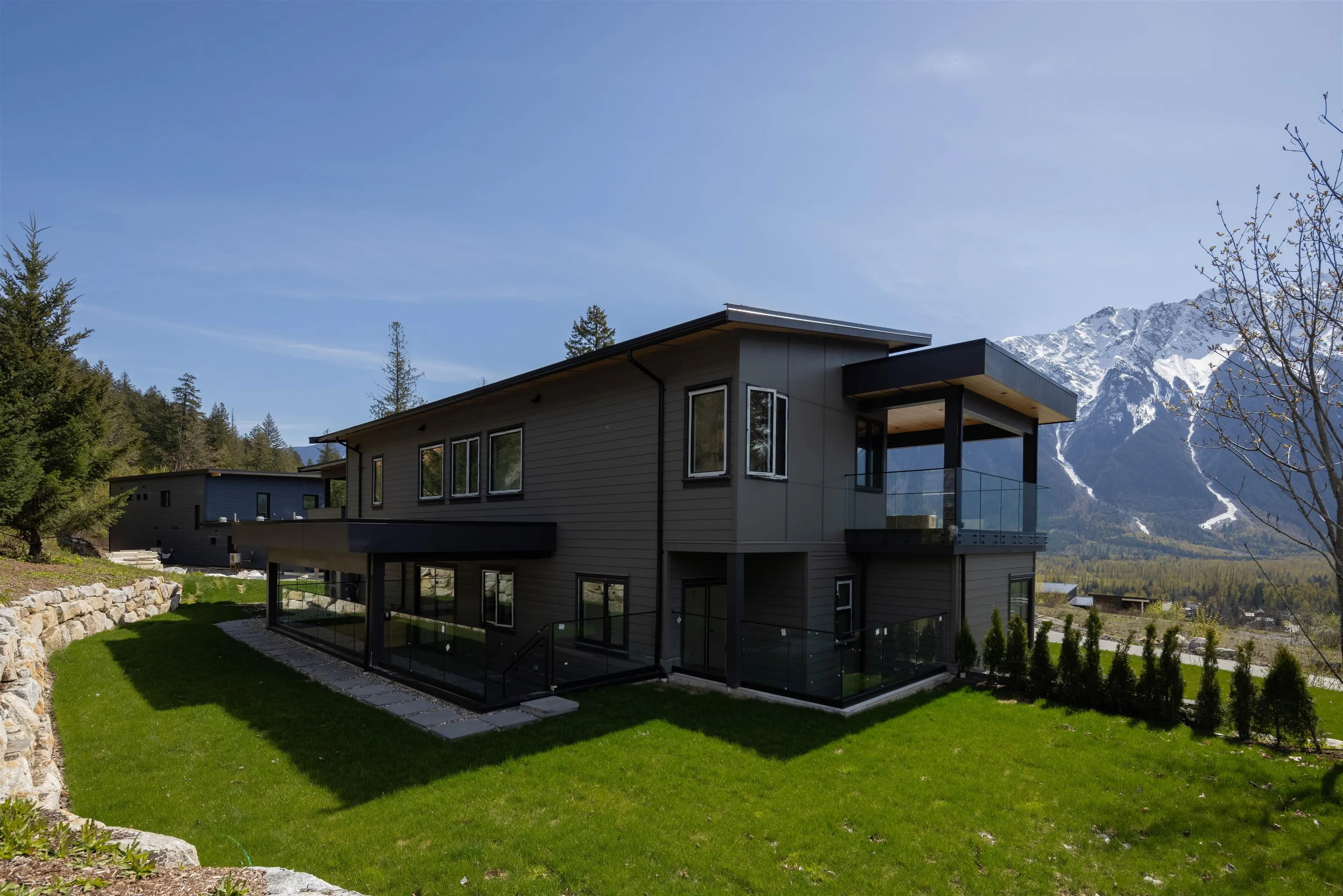 1608 Sisqa Peak Drive