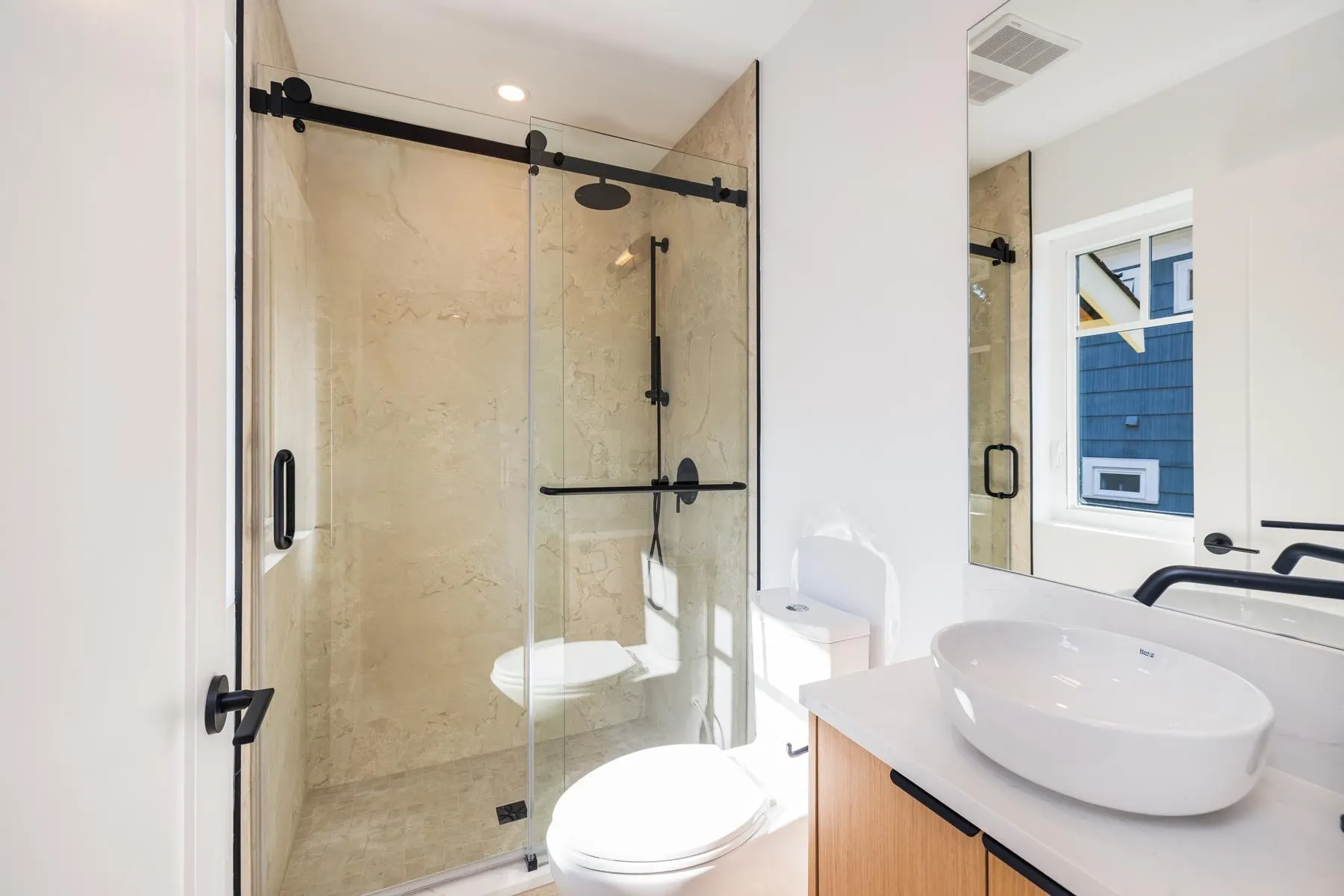 263 W 6th Street