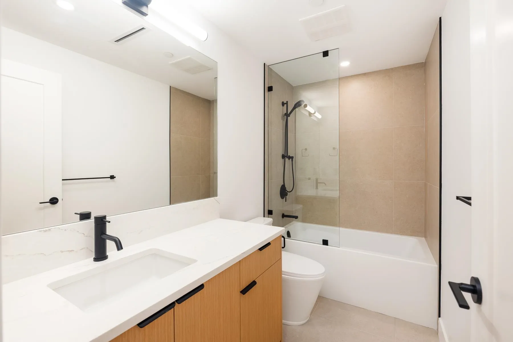 263 W 6th Street
