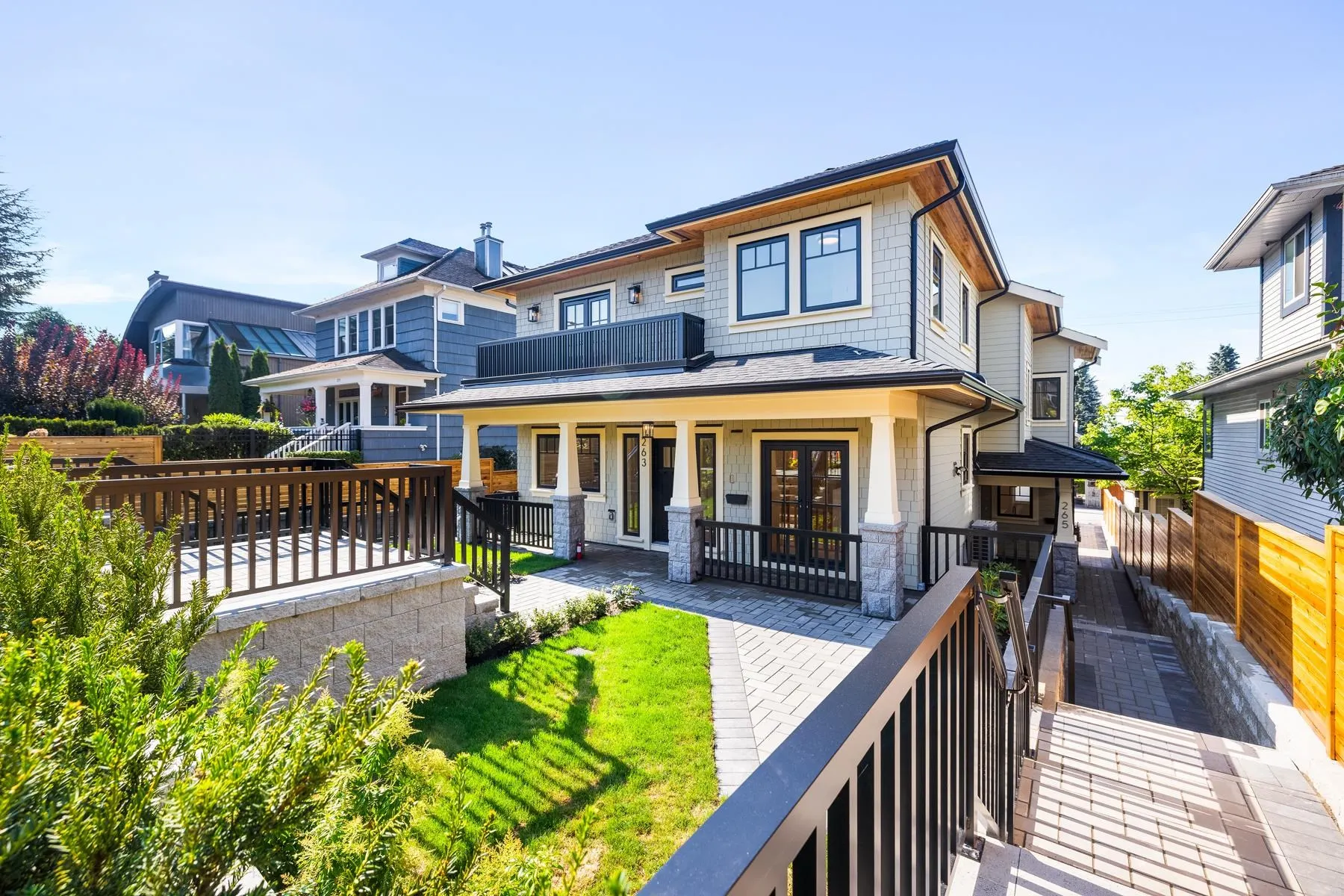 263 W 6th Street