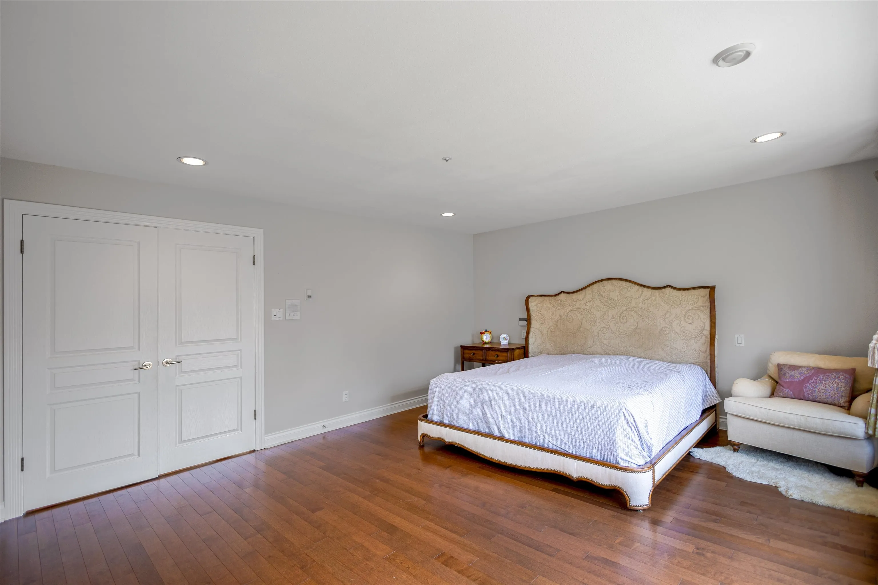 2350 W 36th Avenue