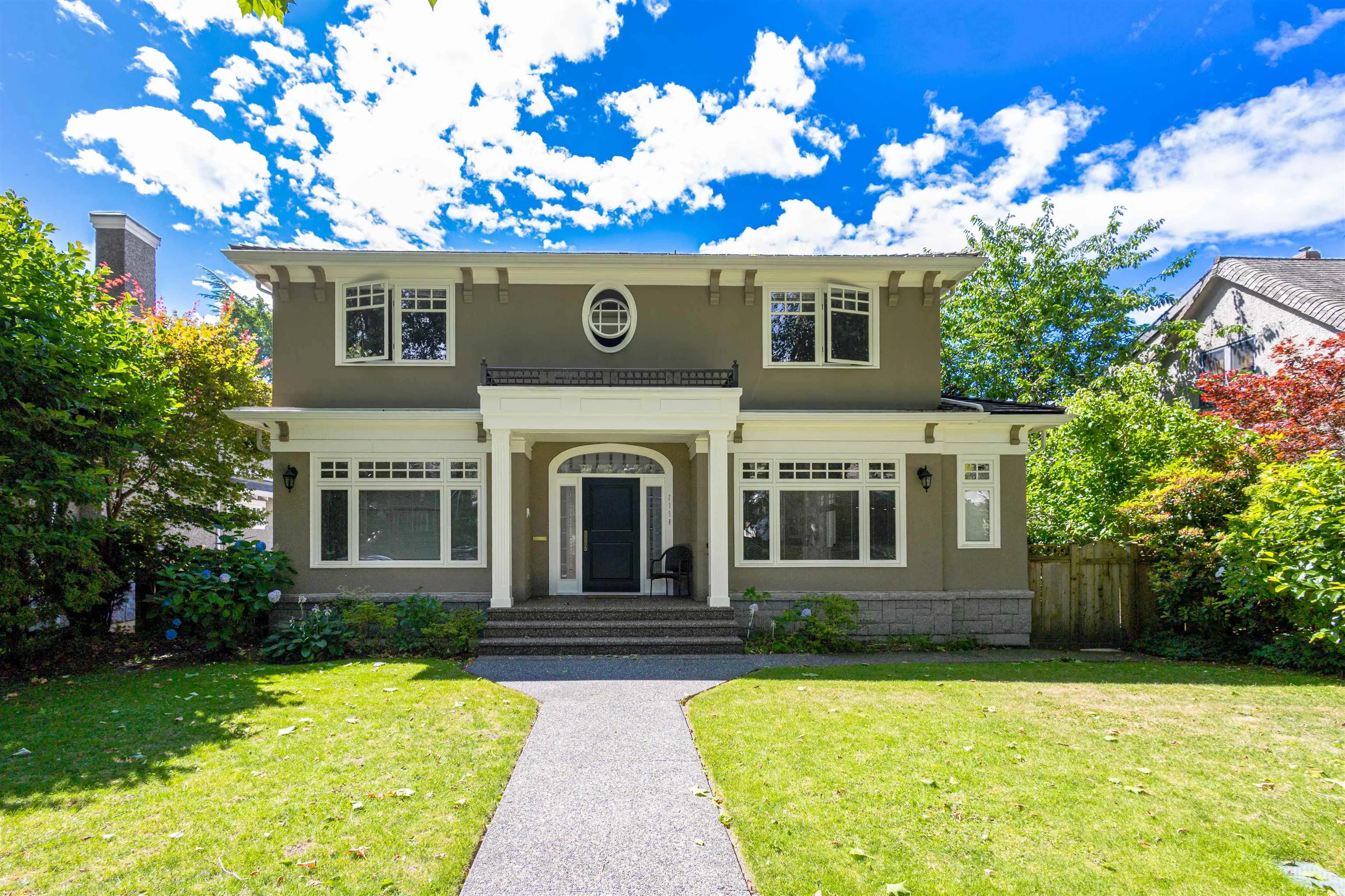 2350 W 36th Avenue