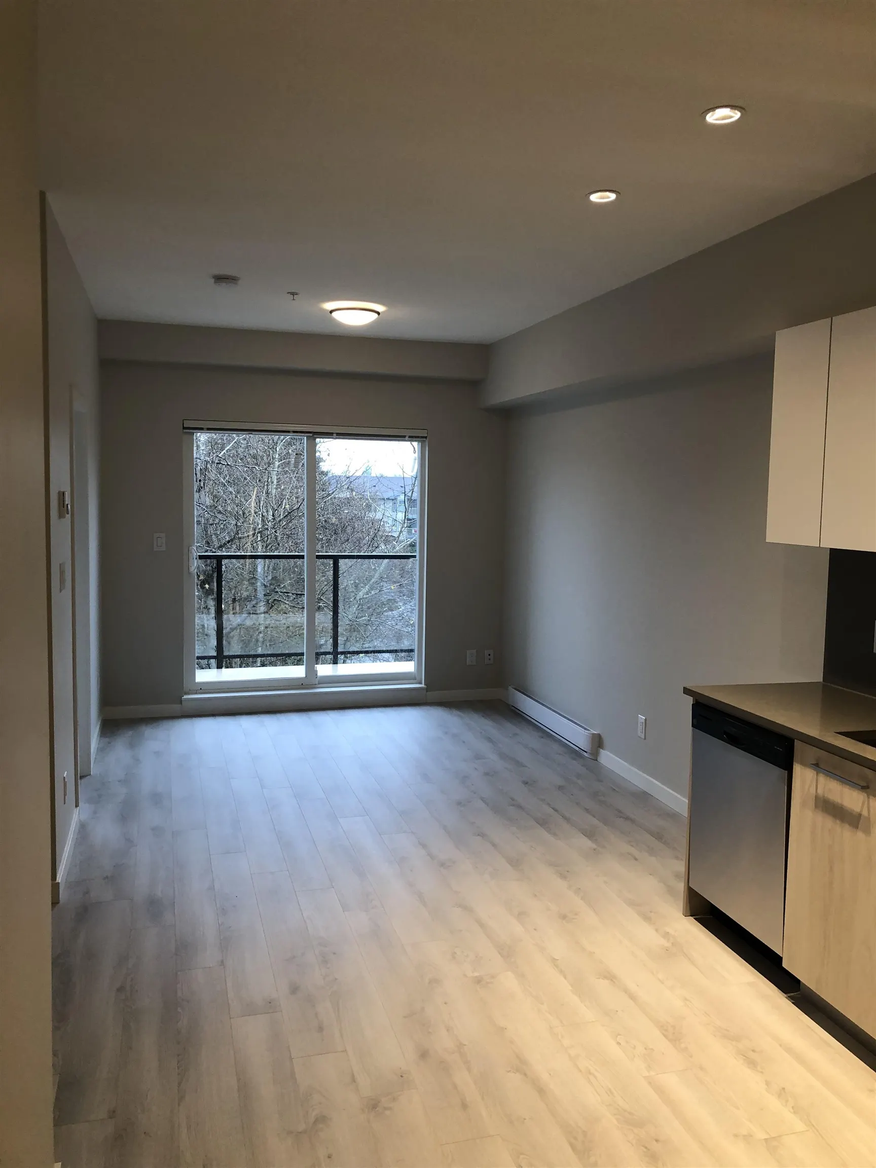 521 13768 108 Avenue