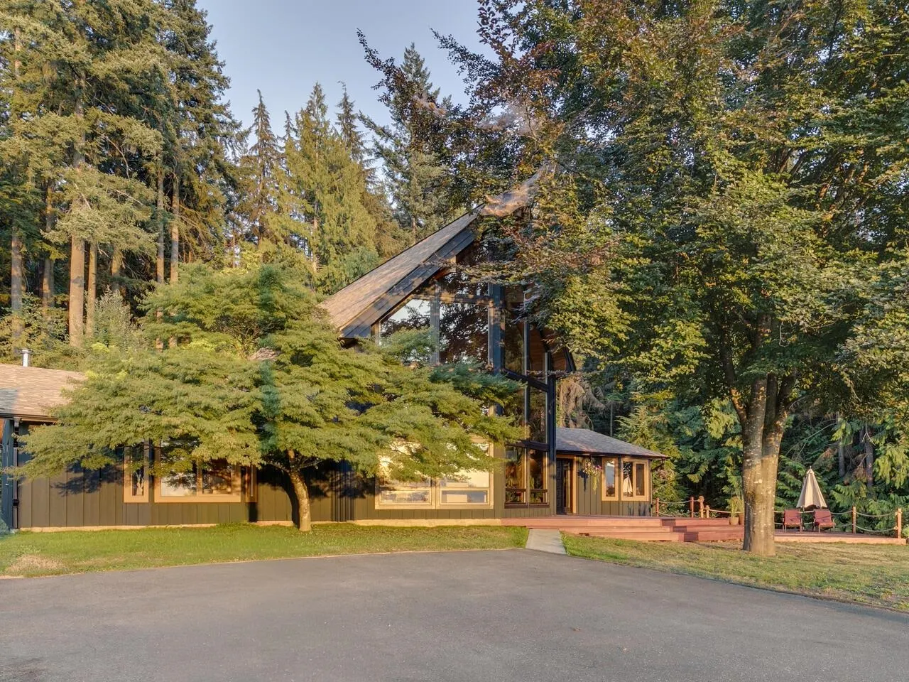 11038 Greenwood Drive
