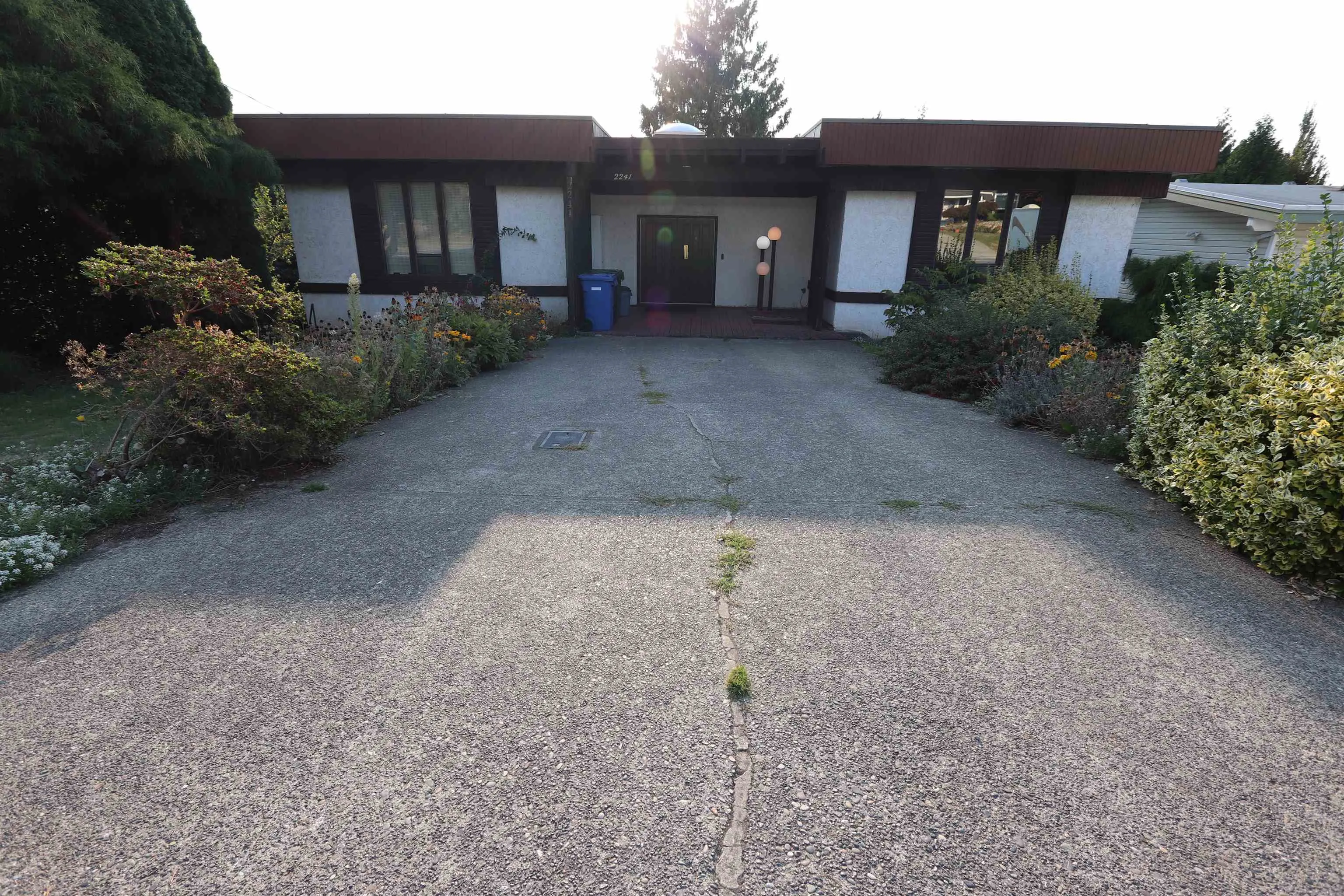 2241 Bevan Crescent