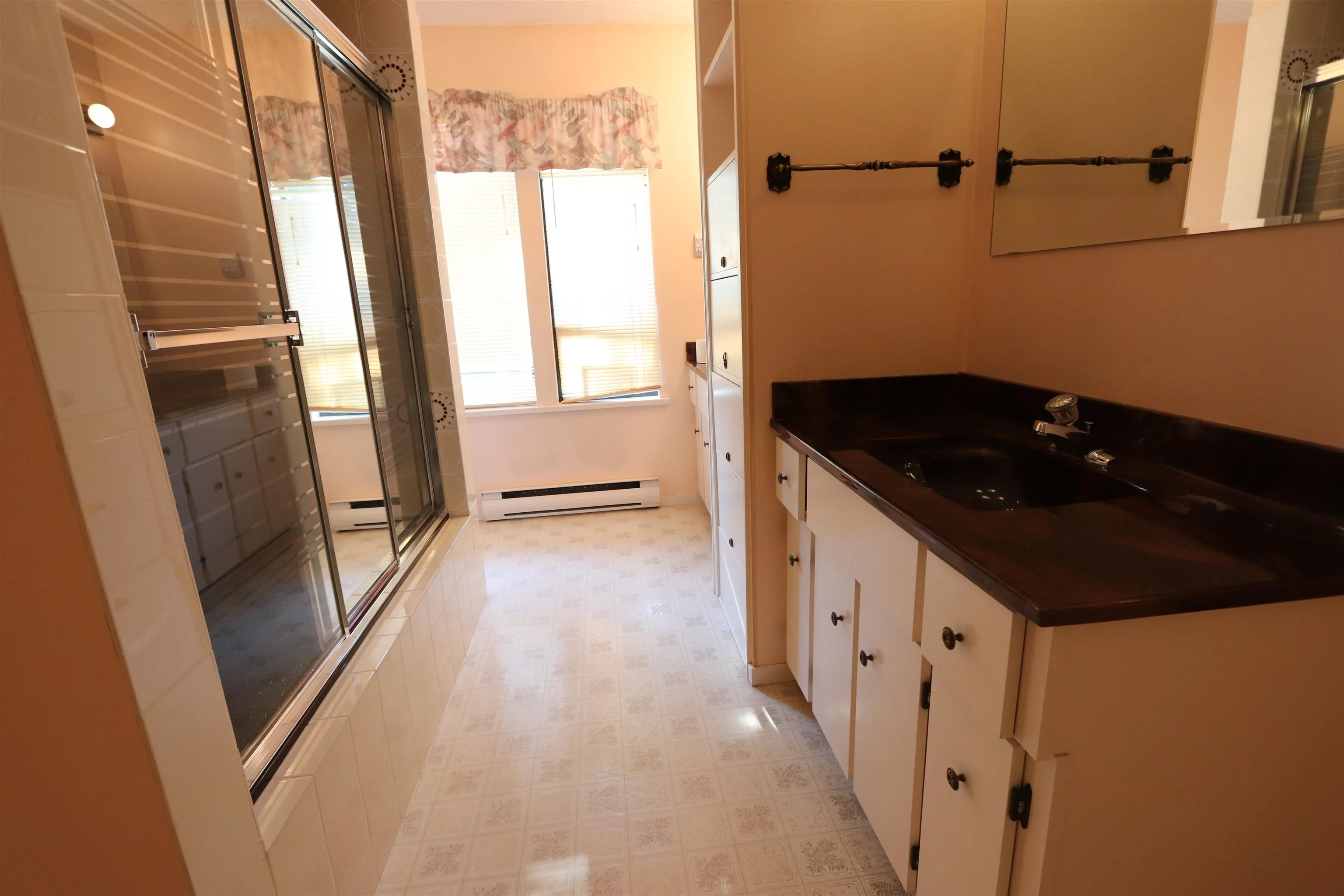 2241 Bevan Crescent