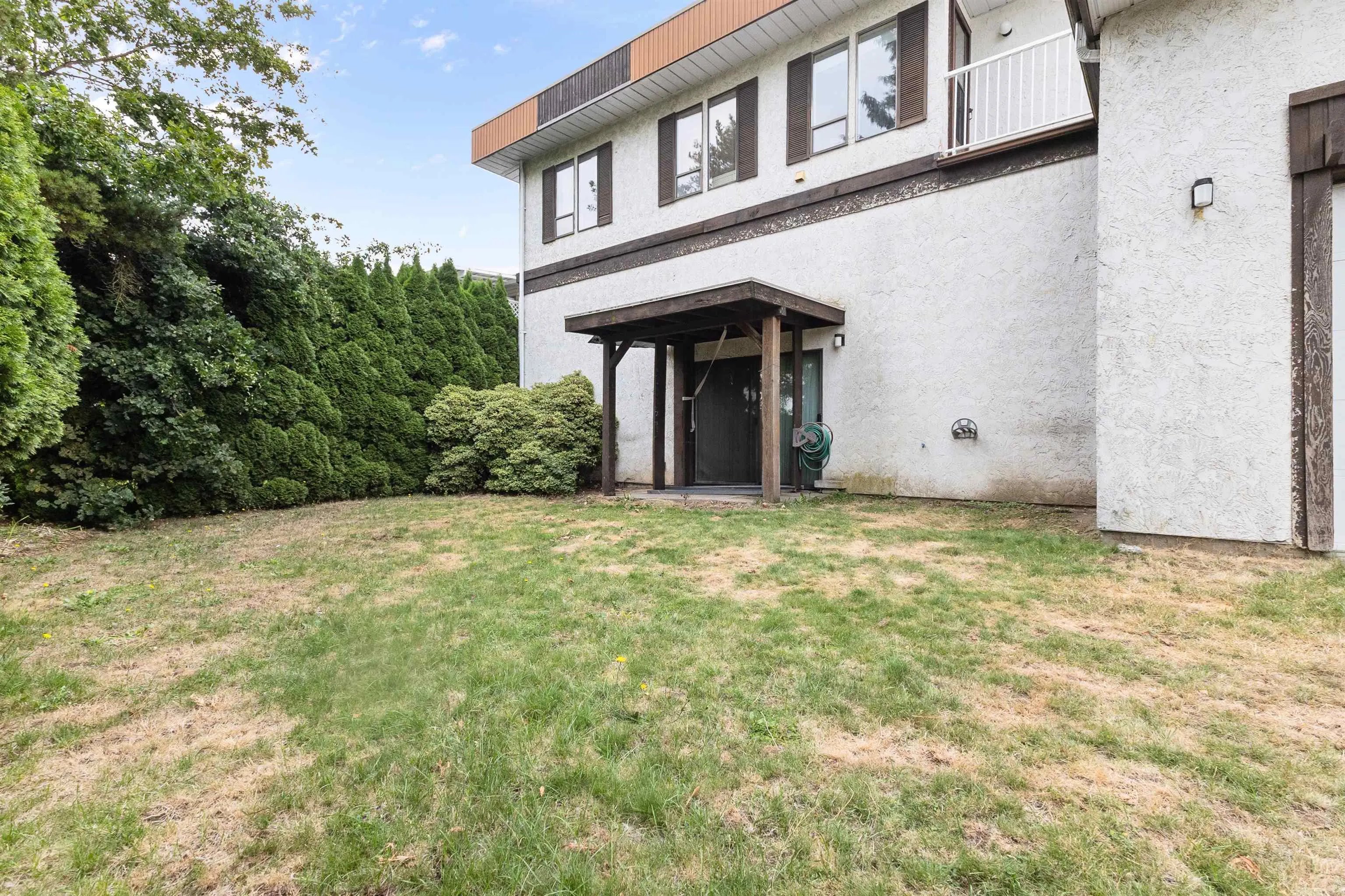 2241 Bevan Crescent
