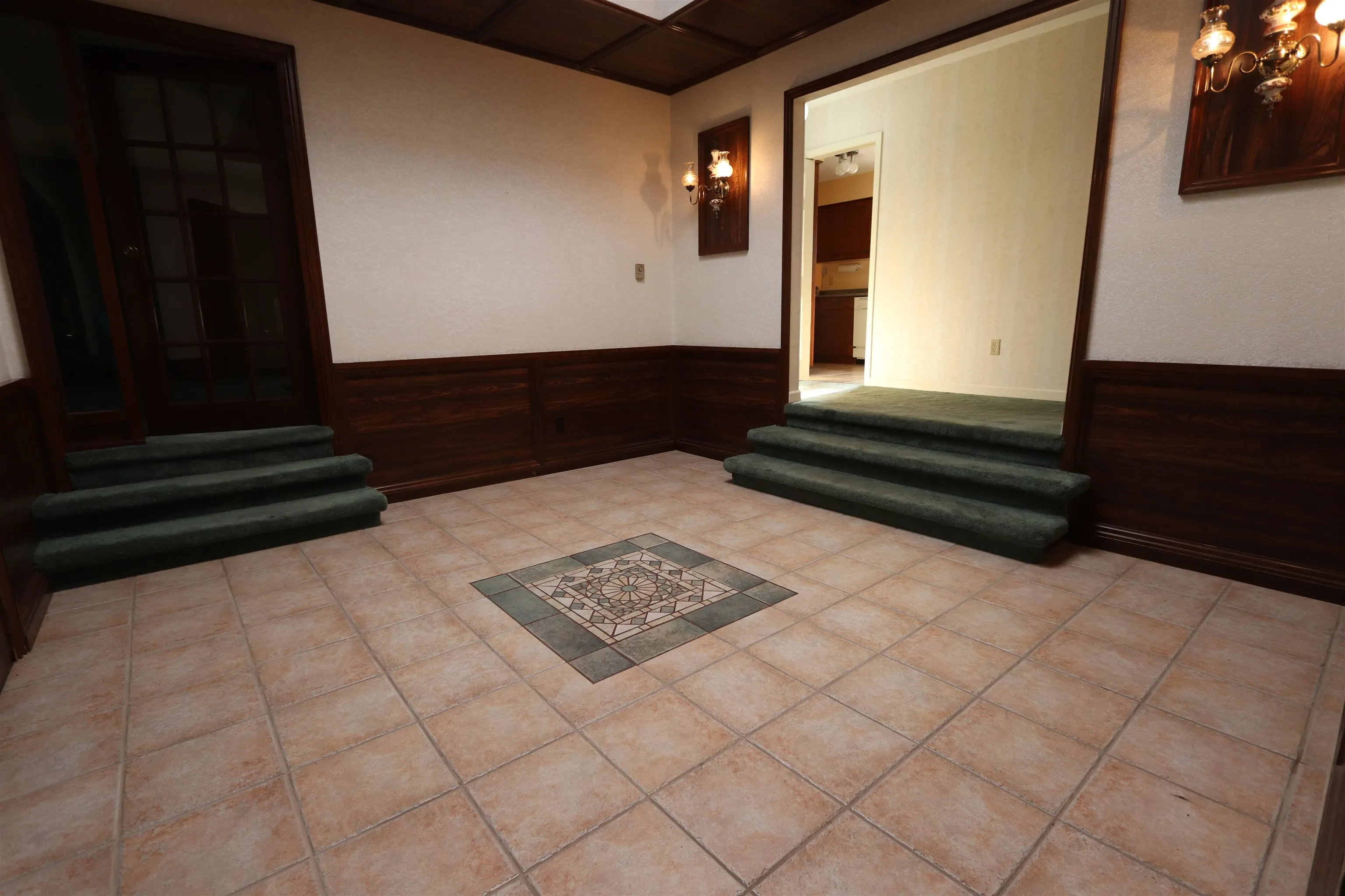 2241 Bevan Crescent