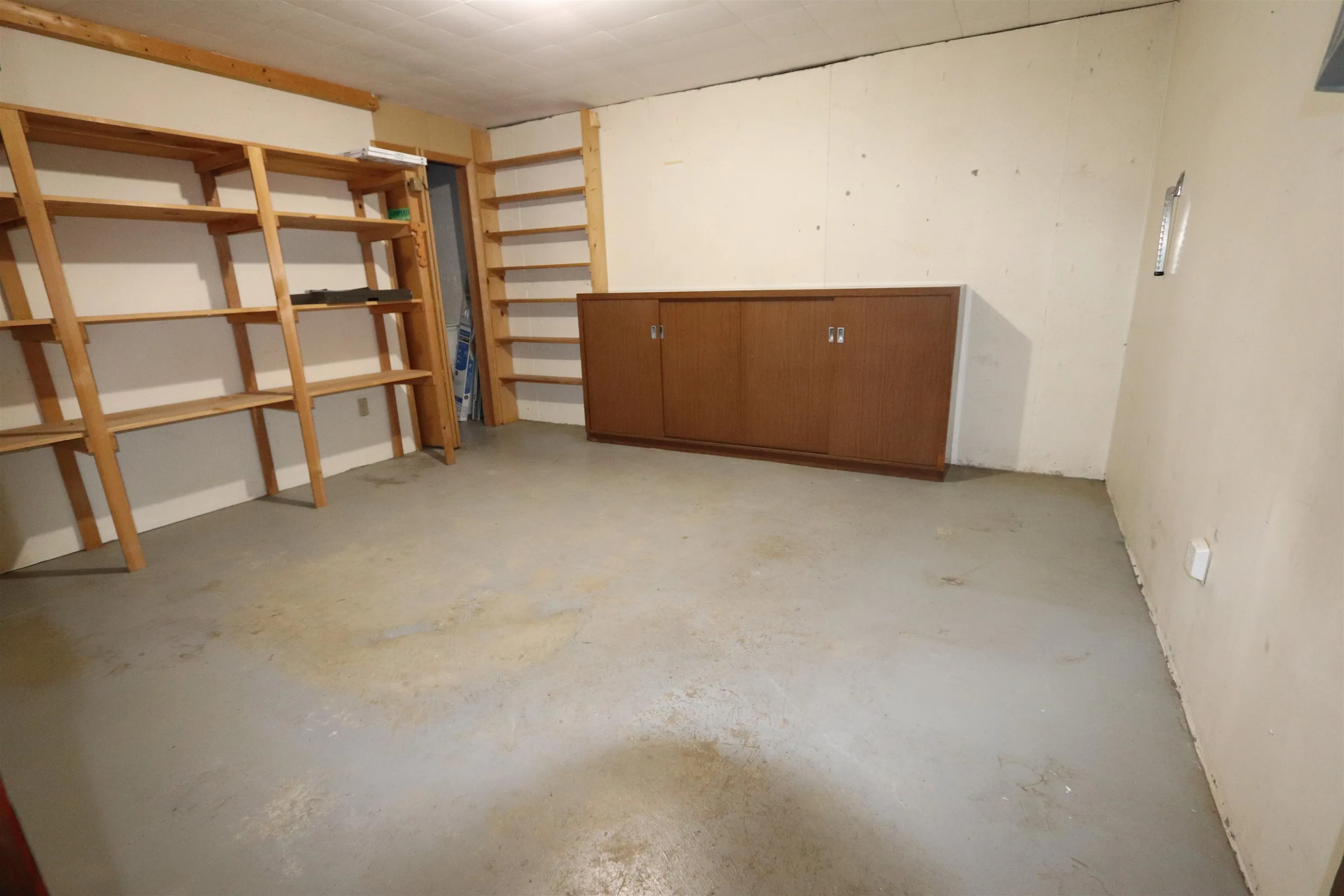 2241 Bevan Crescent